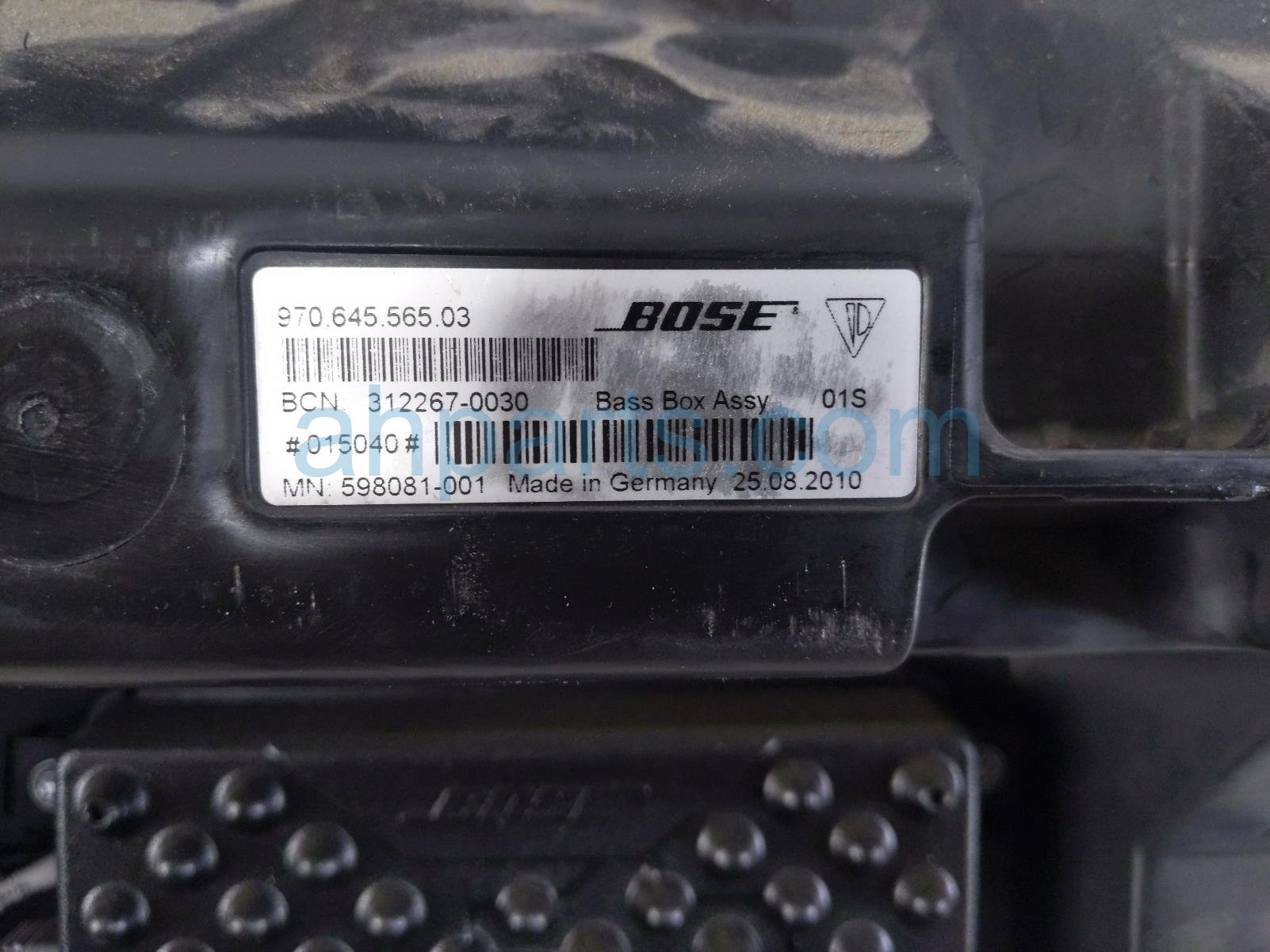 2011 Porsche Panamera Speaker Rear Passenger Subwoofer Assy W/enclosure 970 645 565 04 Replacement 2011 Porsche Panamera Speaker Rear Passenger Subwoofer Assy W/enclosure 970 645 565 04 Replacement thumbnail
