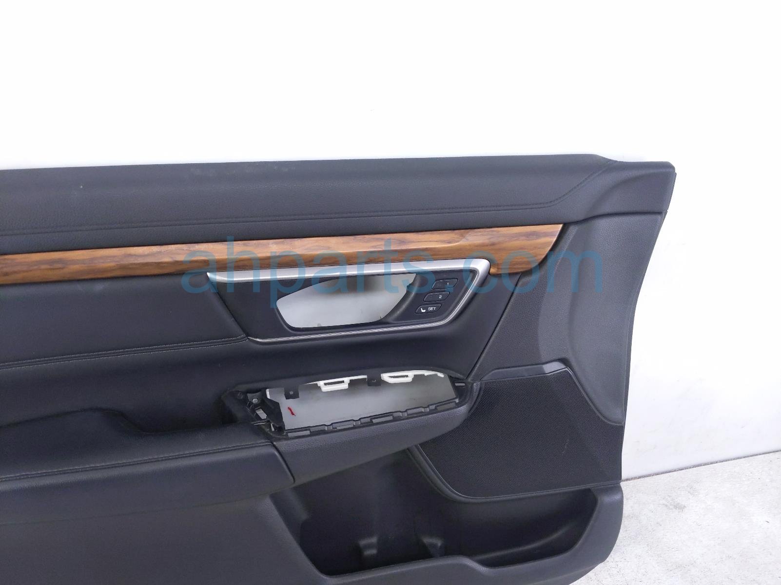 2020 Honda CR V Trim / Liner Front Driver Interior Door Panel Black 83561 TLA A11ZB Replacement 2020 Honda CR V Trim / Liner Front Driver Interior Door Panel Black 83561 TLA A11ZB Replacement thumbnail