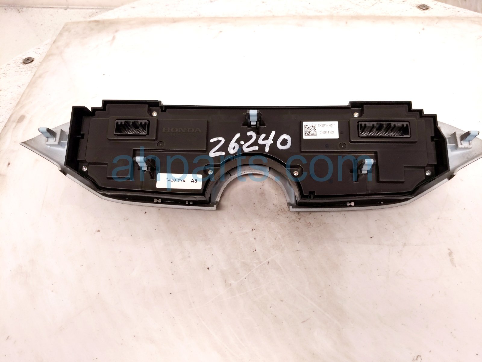 2023 Acura MDX Temperature Ac Heater A/c Climate Control(on Dash) 79600 TYA A82ZA Replacement 2023 Acura MDX Temperature Ac Heater A/c Climate Control(on Dash) 79600 TYA A82ZA Replacement thumbnail