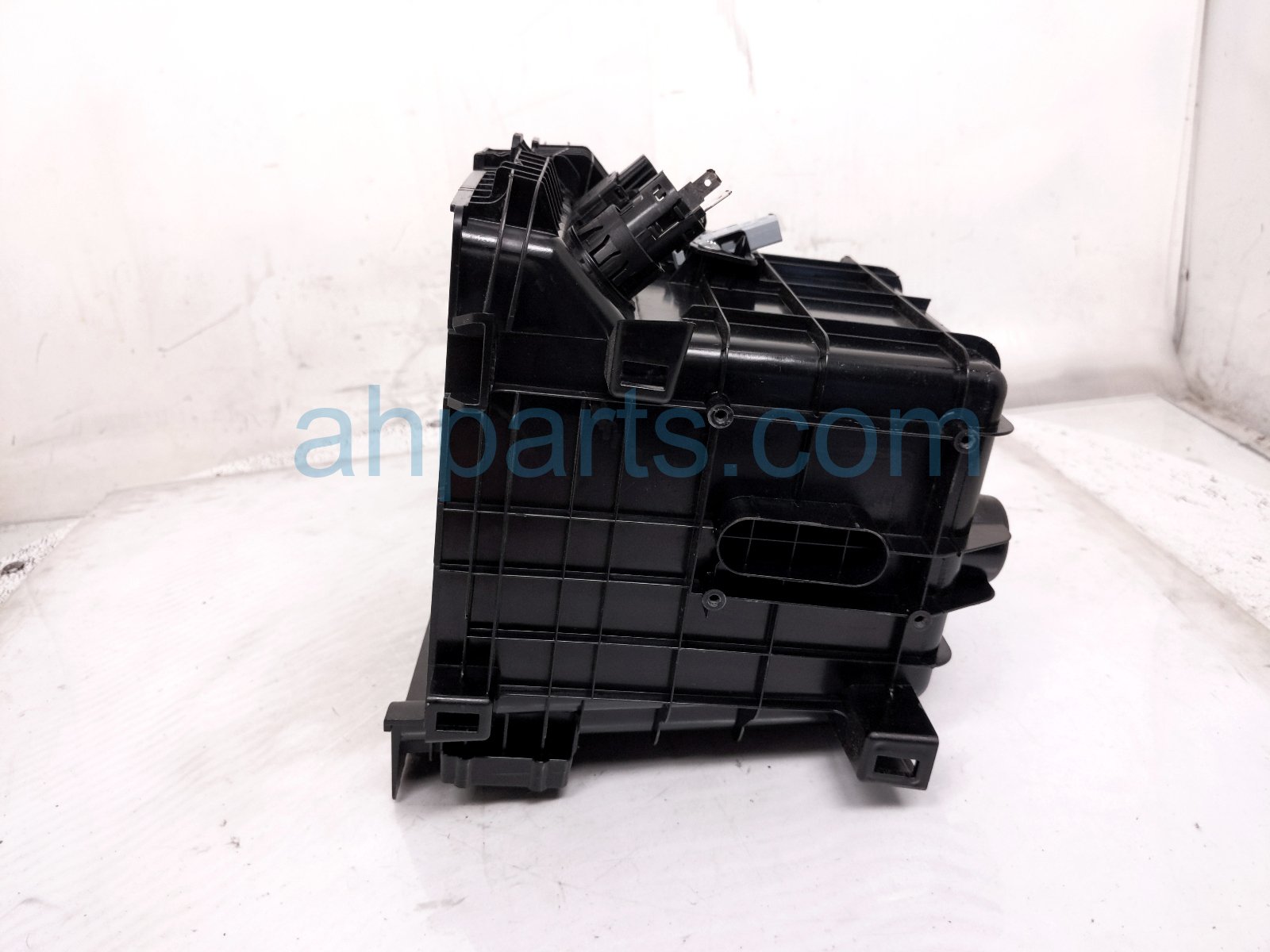 2023 Acura MDX Center Console Storage Box brn 83403 TYA A04ZA PARTIAL Replacement 2023 Acura MDX Center Console Storage Box brn 83403 TYA A04ZA PARTIAL Replacement thumbnail