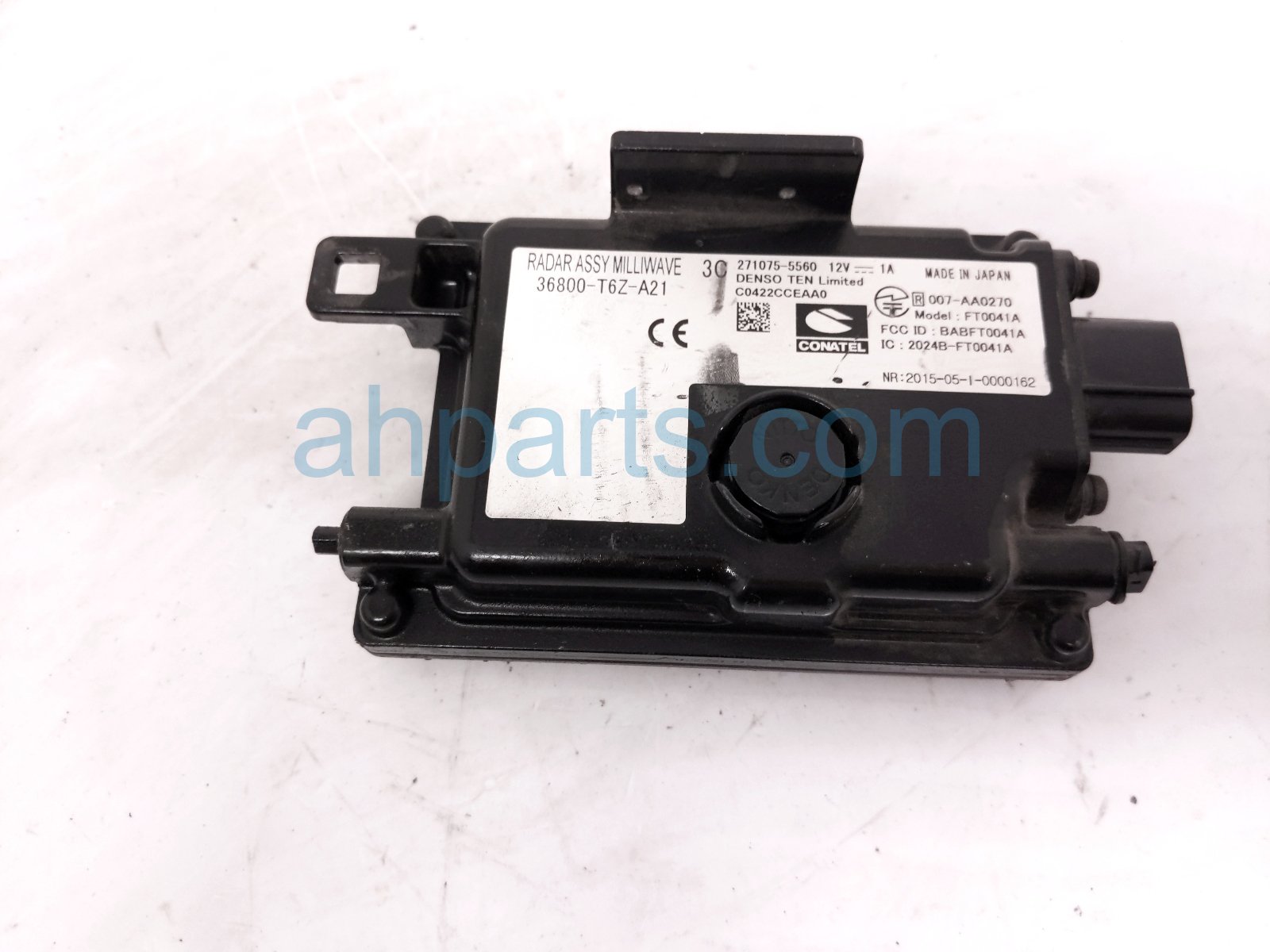 Honda FRONT GRILLE DISTANCE RADAR UNIT