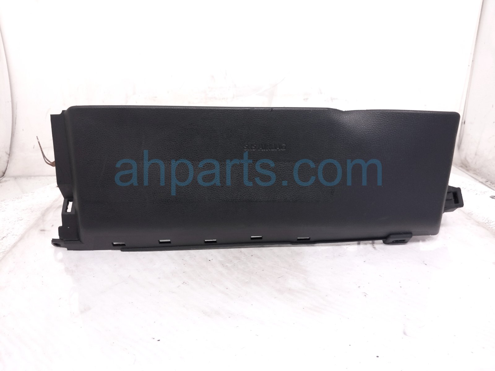 $645 Toyota PASSENGER DASH AIRBAG - BLACK