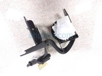 $75 Toyota REAR MID SEAT BELT RETRACTOR - CREW $75 Toyota REAR MID SEAT BELT RETRACTOR - CREW