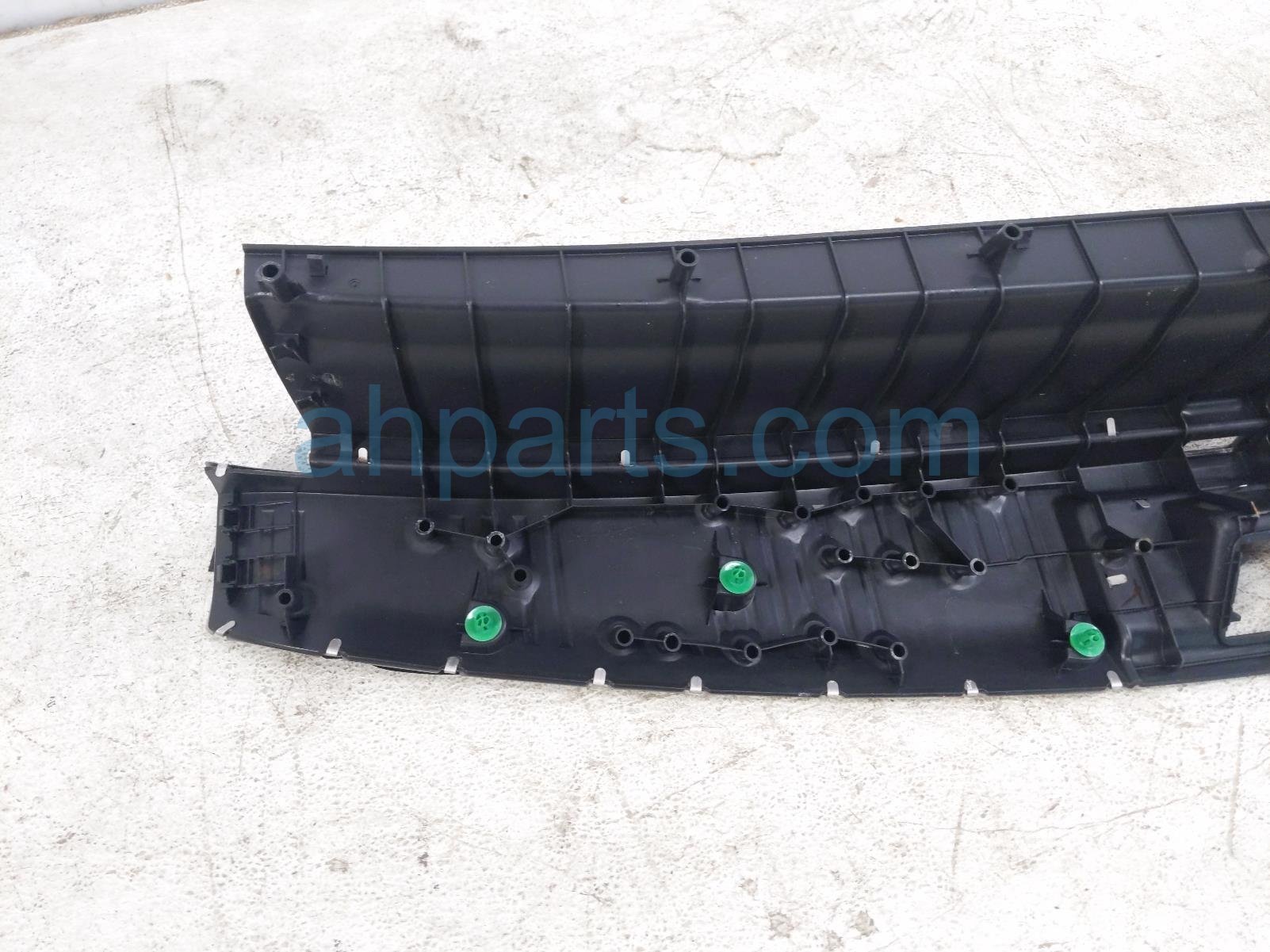 2023 Acura MDX Rear Cargo Sill Scuff Plate Blk 84640 TYA A12ZA Replacement 2023 Acura MDX Rear Cargo Sill Scuff Plate Blk 84640 TYA A12ZA Replacement thumbnail