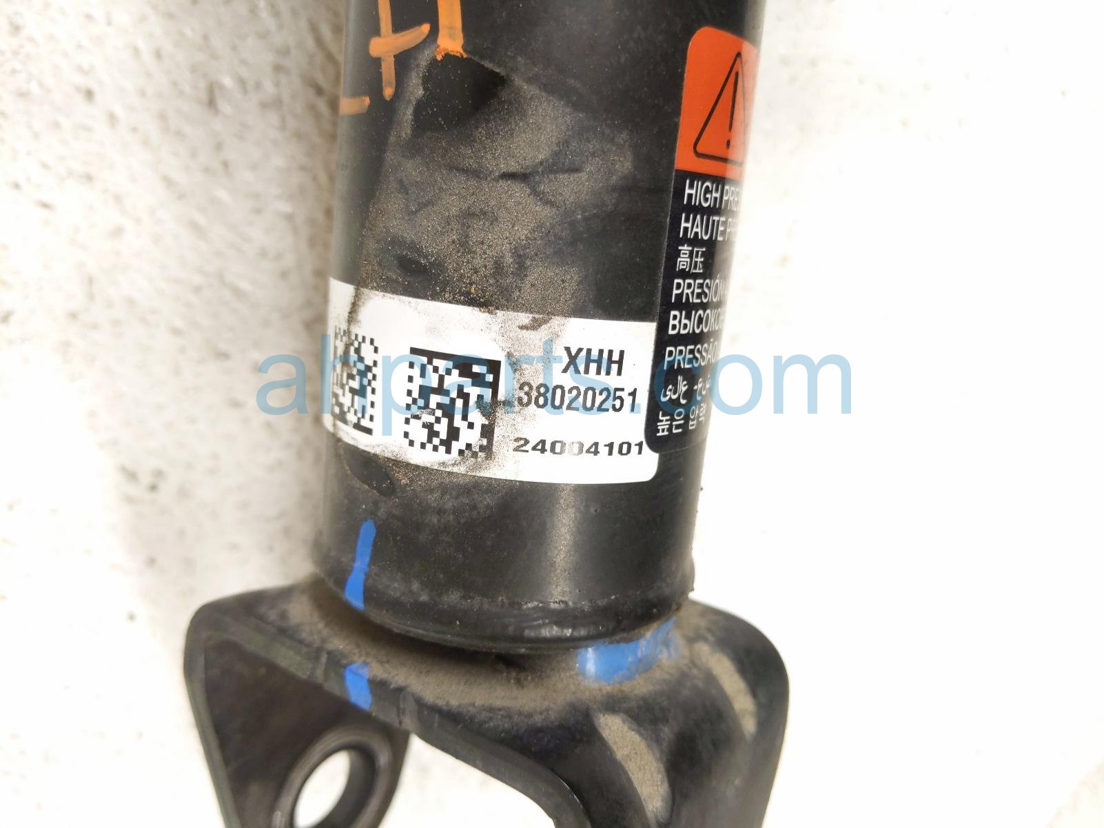 2024 Chevy Corvette Front Driver Strut Absorber + Spring 84726283 Replacement 2024 Chevy Corvette Front Driver Strut Absorber + Spring 84726283 Replacement thumbnail