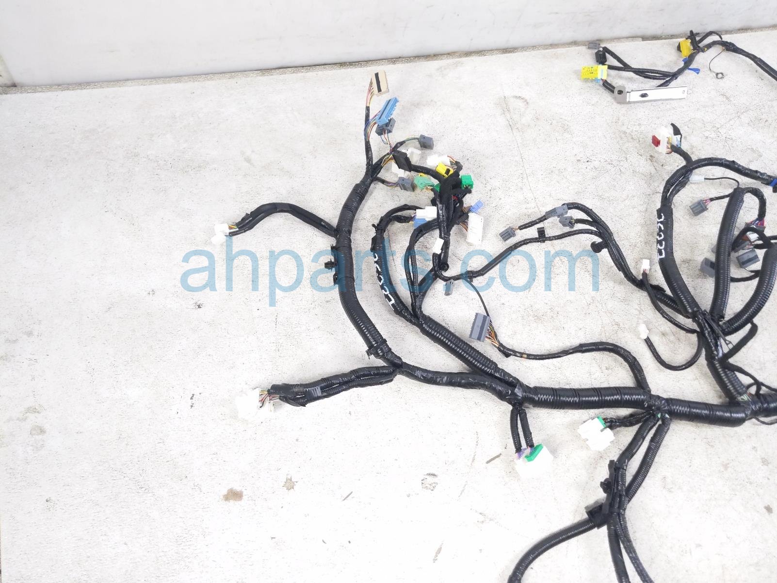 2020 Honda CR V Dash Instrument Wire Harness Tour 32117 TLA A64 Replacement 2020 Honda CR V Dash Instrument Wire Harness Tour 32117 TLA A64 Replacement thumbnail