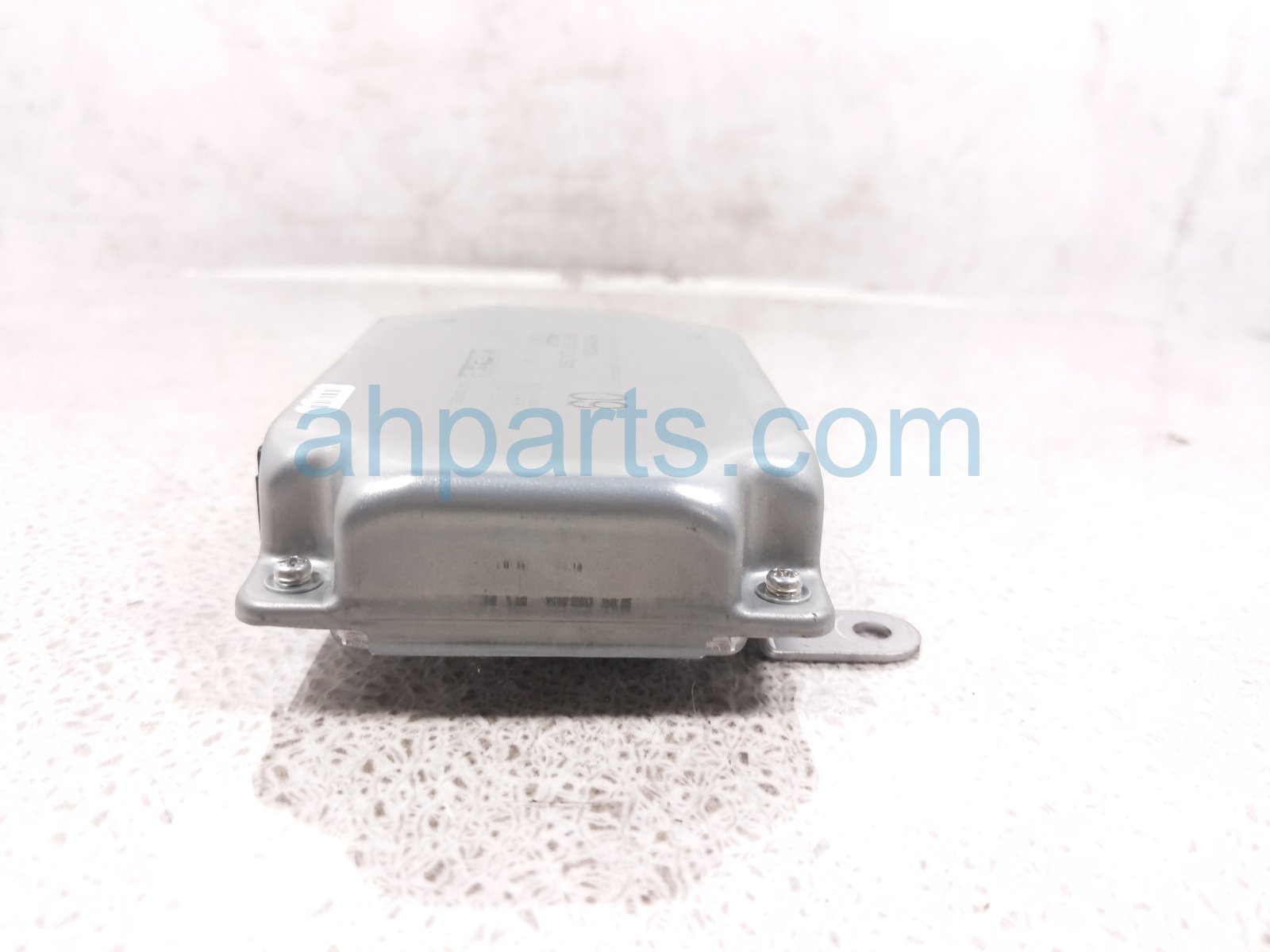 2024 Toyota Tacoma Four Wheel Drive Control Module Unit 89533 04090 Replacement 2024 Toyota Tacoma Four Wheel Drive Control Module Unit 89533 04090 Replacement thumbnail