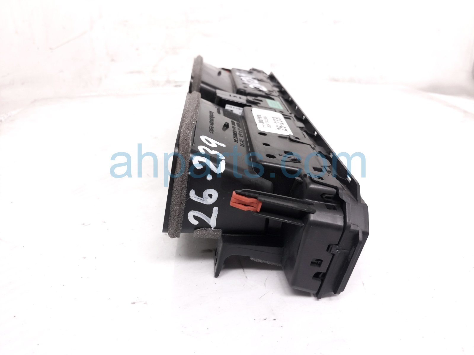 2024 Toyota Tacoma Center Dash Air Vent Assy Blk 55660 AK010 Replacement 2024 Toyota Tacoma Center Dash Air Vent Assy Blk 55660 AK010 Replacement thumbnail