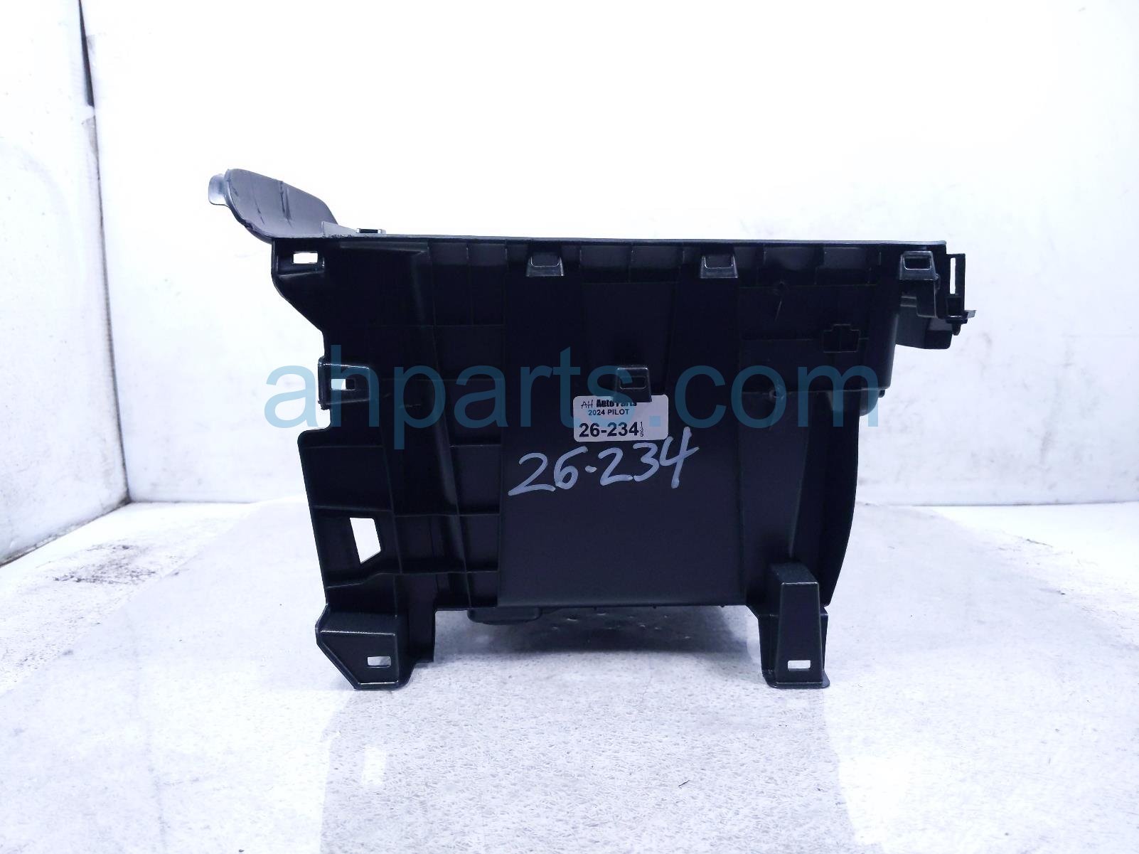 2024 Honda Pilot Center Console Storage Box blk 83400 T90 A00 Replacement 2024 Honda Pilot Center Console Storage Box blk 83400 T90 A00 Replacement thumbnail