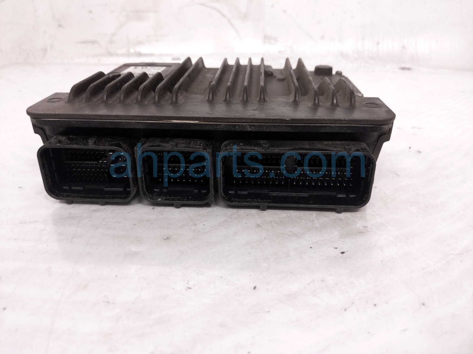 2020 Toyota Camry Ecu / Computer Engine Control Module 2.5l At Fwd 89661 0X650 Replacement 2020 Toyota Camry Ecu / Computer Engine Control Module 2.5l At Fwd 89661 0X650 Replacement thumbnail