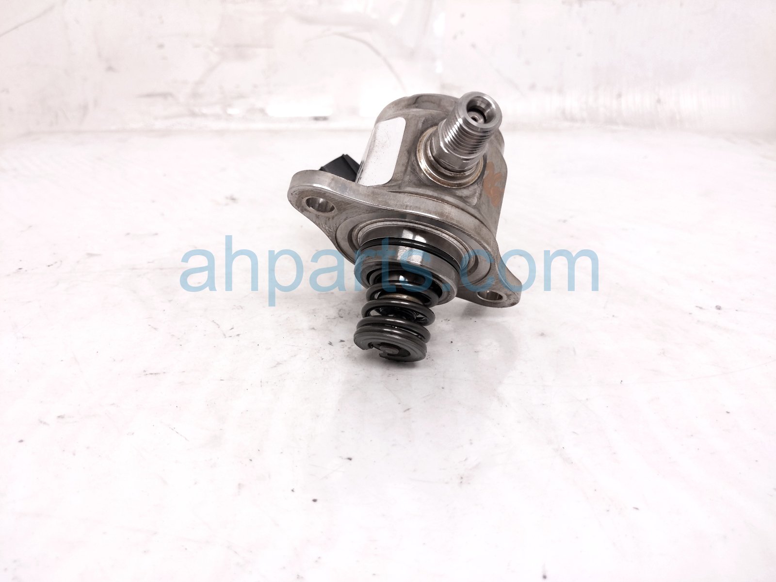 2020 Toyota Camry High Pressure Fuel Pump Engine Mtd 23101 F0010 Replacement 2020 Toyota Camry High Pressure Fuel Pump Engine Mtd 23101 F0010 Replacement thumbnail