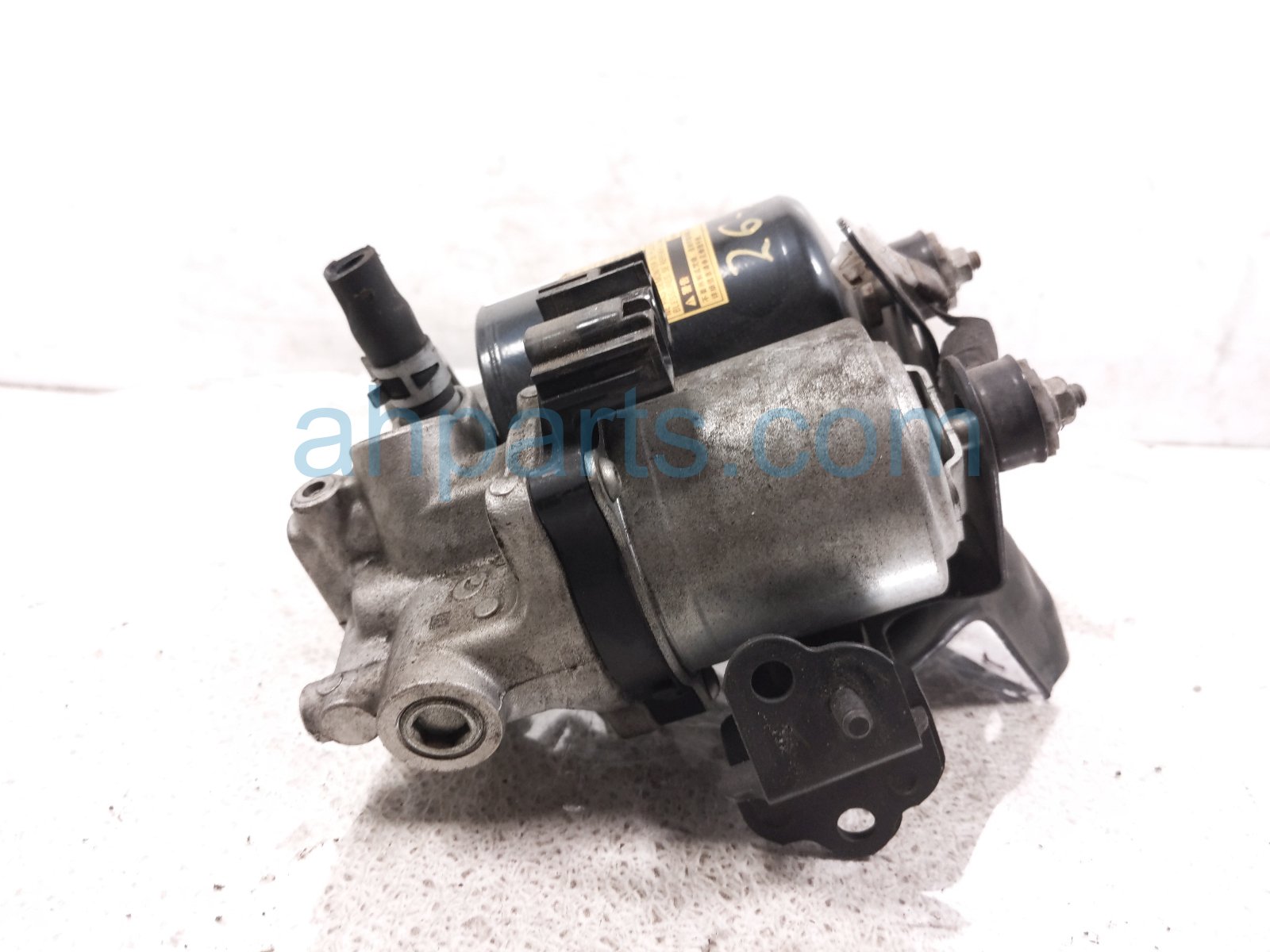 2014 Toyota Prius (anti Lock Brake) Abs/vsa Pump / Modulator 44590 47050 Replacement 2014 Toyota Prius (anti Lock Brake) Abs/vsa Pump / Modulator 44590 47050 Replacement thumbnail