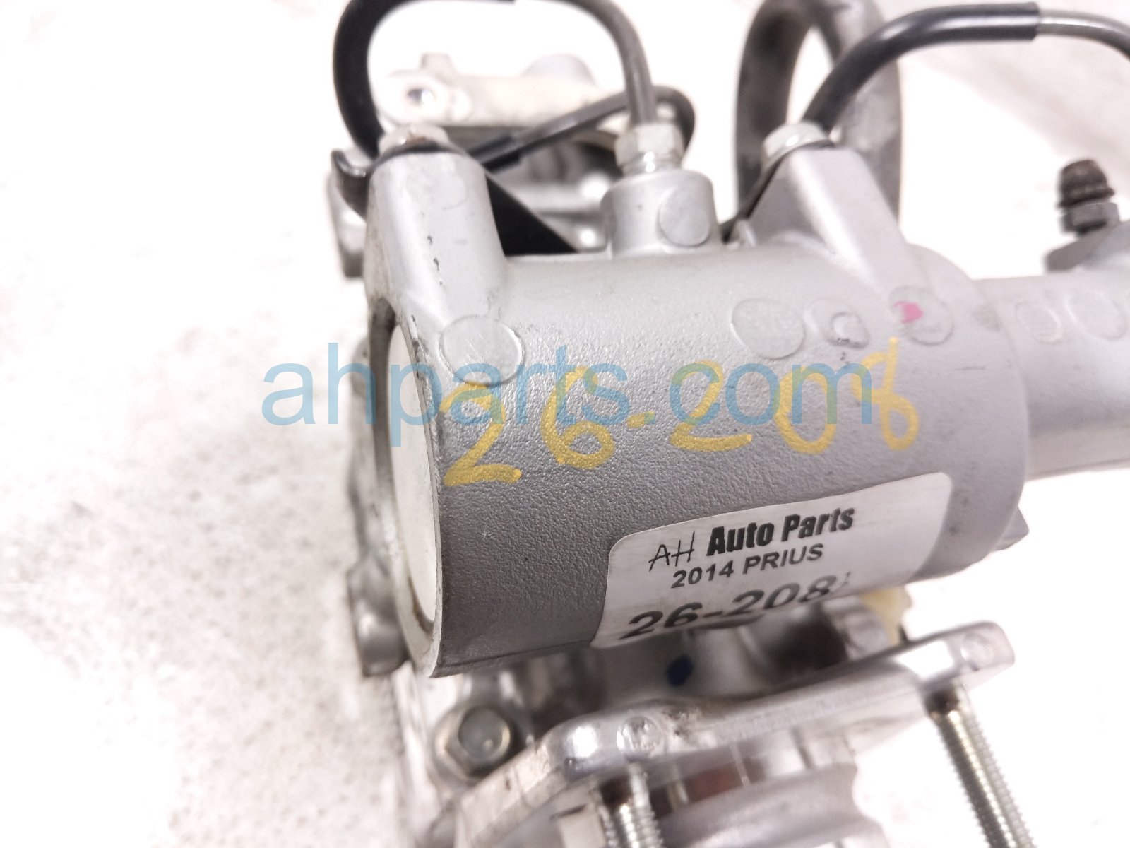 2014 Toyota Prius Brake Master Cylinder W/reservoir 47270 47030 Replacement 2014 Toyota Prius Brake Master Cylinder W/reservoir 47270 47030 Replacement thumbnail