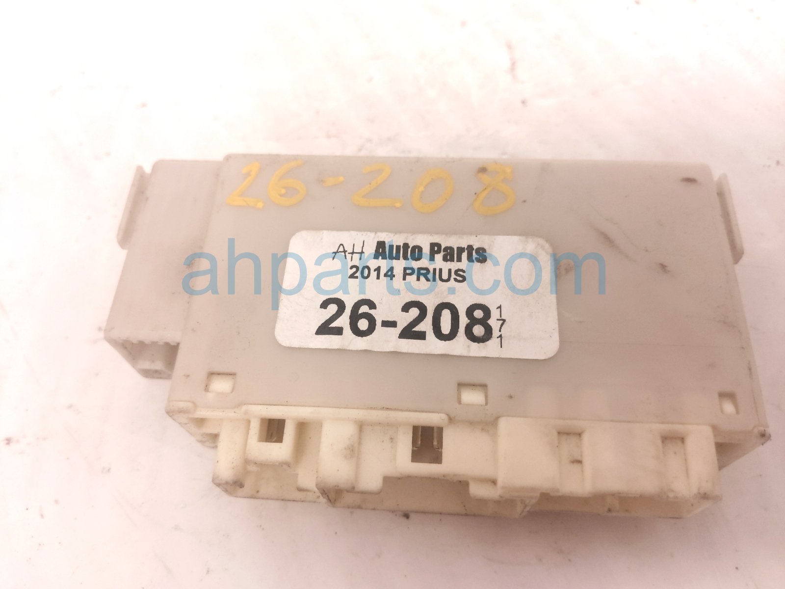 2014 Toyota Prius Relay Integration Module 82641 47090 Replacement 2014 Toyota Prius Relay Integration Module 82641 47090 Replacement thumbnail