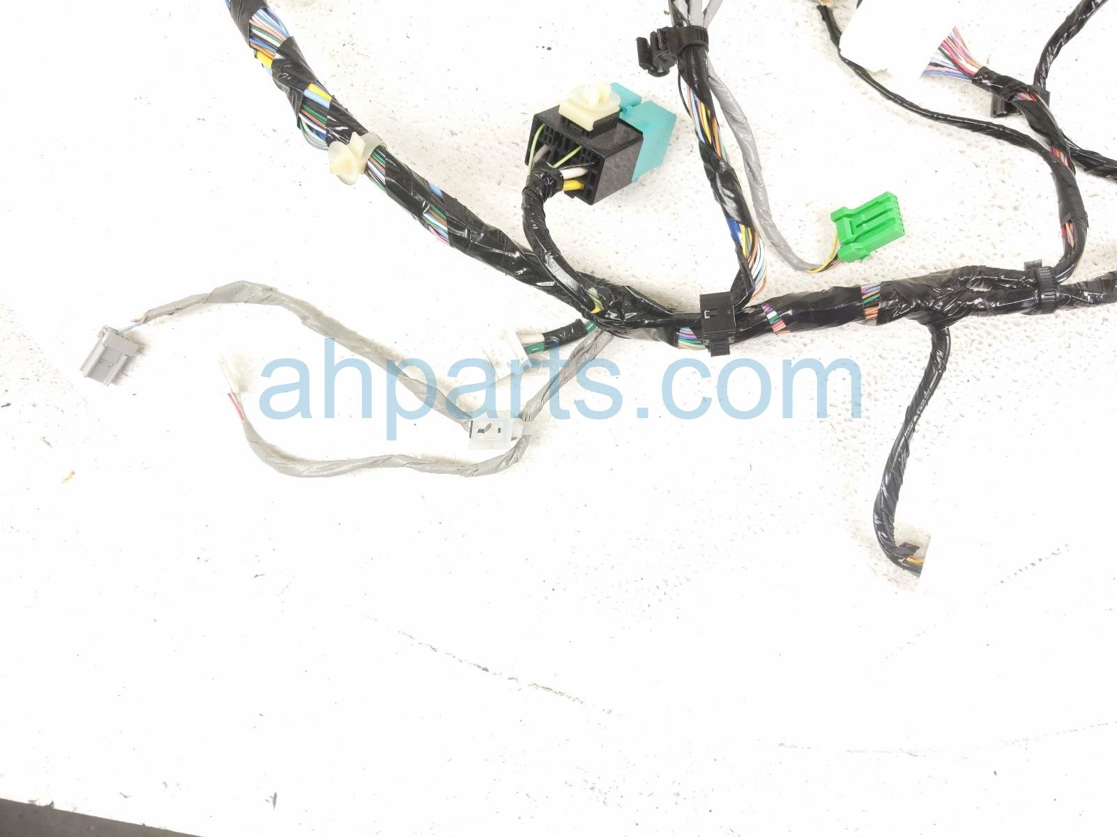 2020 Acura MDX A/c Wire Harness 3.5l Fwd 32157 TYR A70 Replacement 2020 Acura MDX A/c Wire Harness 3.5l Fwd 32157 TYR A70 Replacement thumbnail