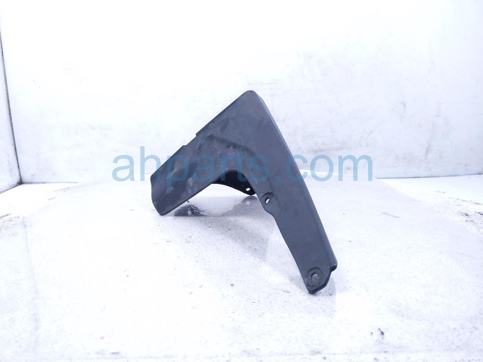 2023 Toyota Corollacs Rear Passenger Mud Flap / Splash Guard PK389 16N00 TP Replacement 2023 Toyota Corollacs Rear Passenger Mud Flap / Splash Guard PK389 16N00 TP Replacement thumbnail