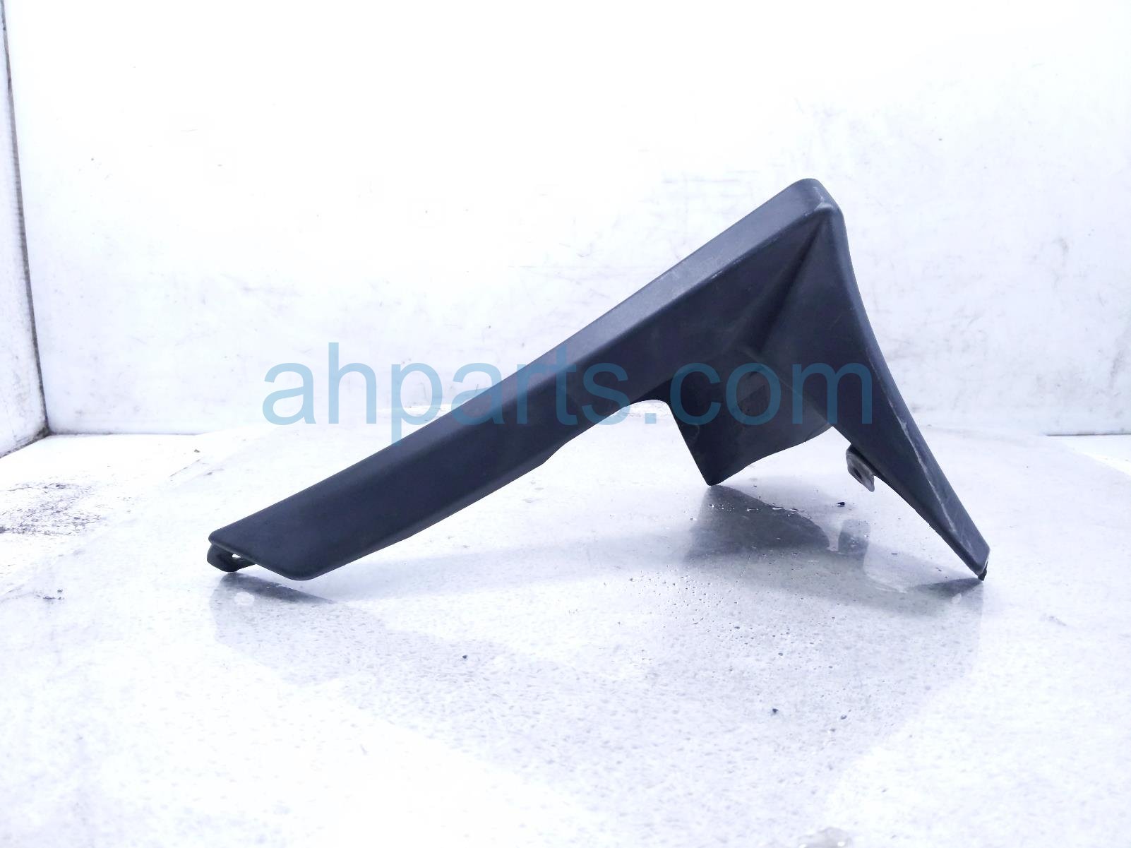 2023 Toyota Corollacs Rear Passenger Mud Flap / Splash Guard PK389 16N00 TP Replacement 2023 Toyota Corollacs Rear Passenger Mud Flap / Splash Guard PK389 16N00 TP Replacement thumbnail