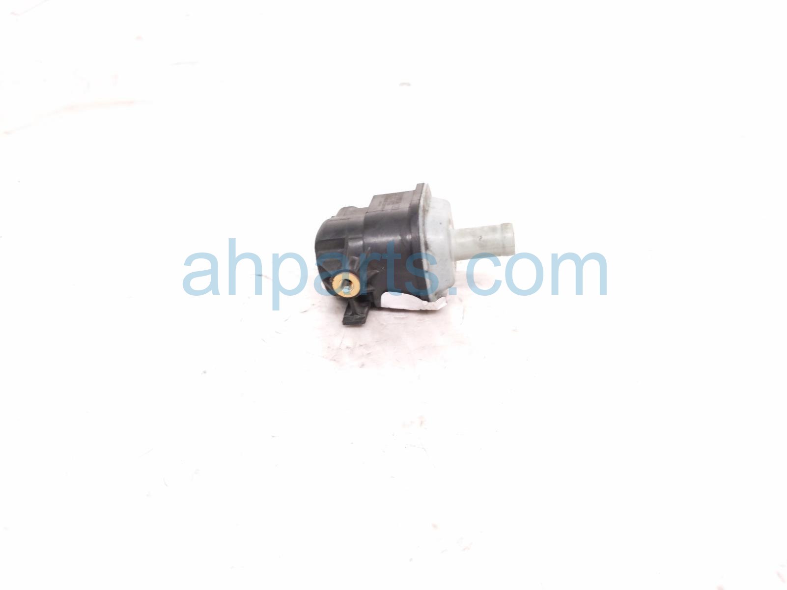 2023 Toyota Corollacs Vapor Canister Purge Valve 2.0l 25860 24090 Replacement 2023 Toyota Corollacs Vapor Canister Purge Valve 2.0l 25860 24090 Replacement thumbnail