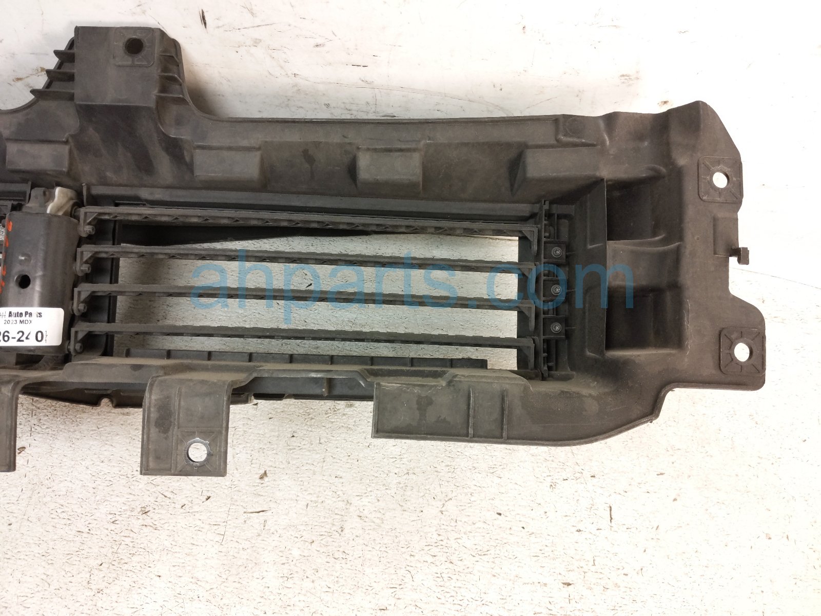 2023 Acura MDX Grille Air Shutter Assy 3.5l Awd 71350 TYA A01 Replacement 2023 Acura MDX Grille Air Shutter Assy 3.5l Awd 71350 TYA A01 Replacement thumbnail