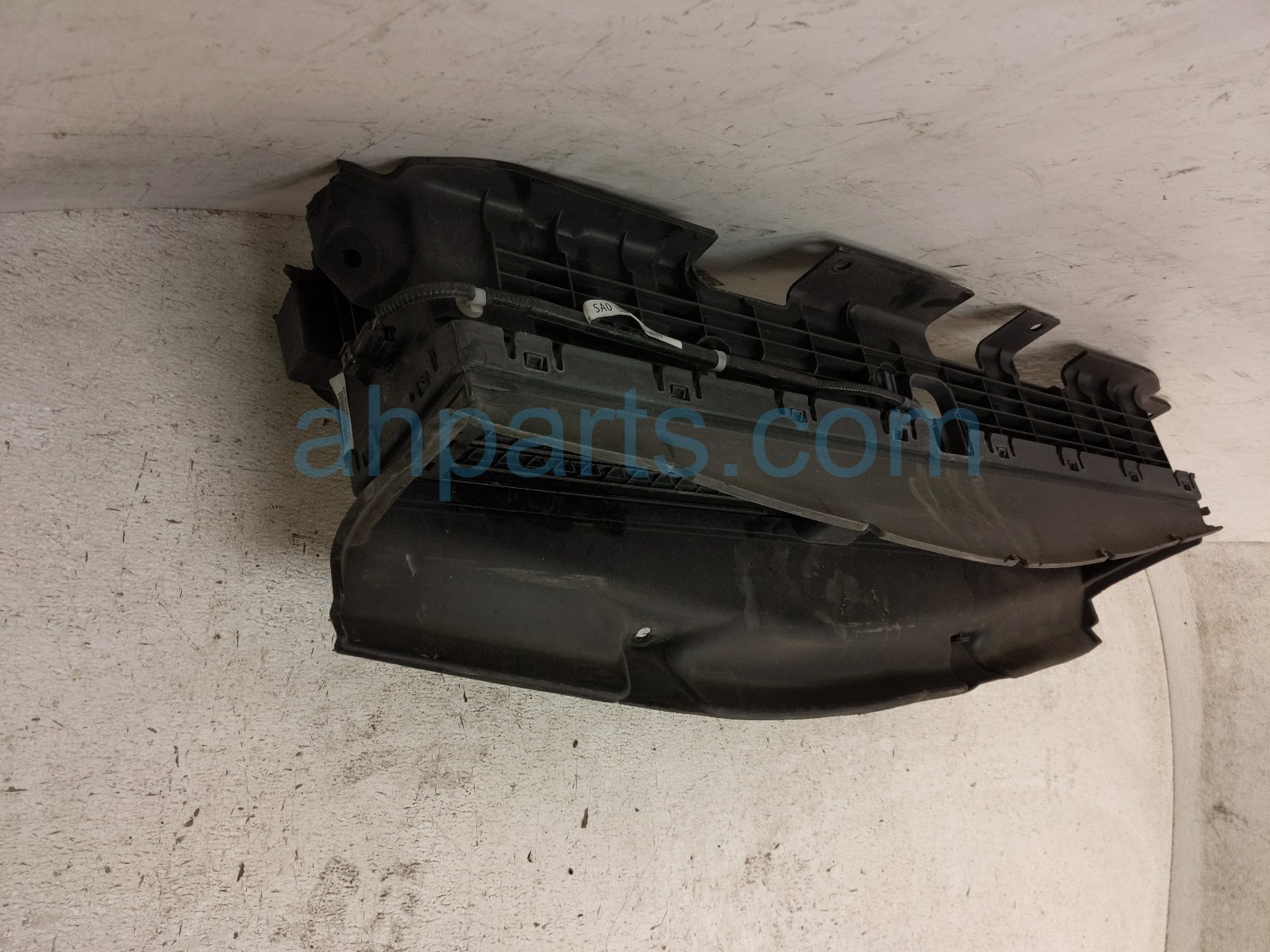 2023 Acura MDX Grille Air Shutter Assy 3.5l Awd 71350 TYA A01 Replacement 2023 Acura MDX Grille Air Shutter Assy 3.5l Awd 71350 TYA A01 Replacement thumbnail