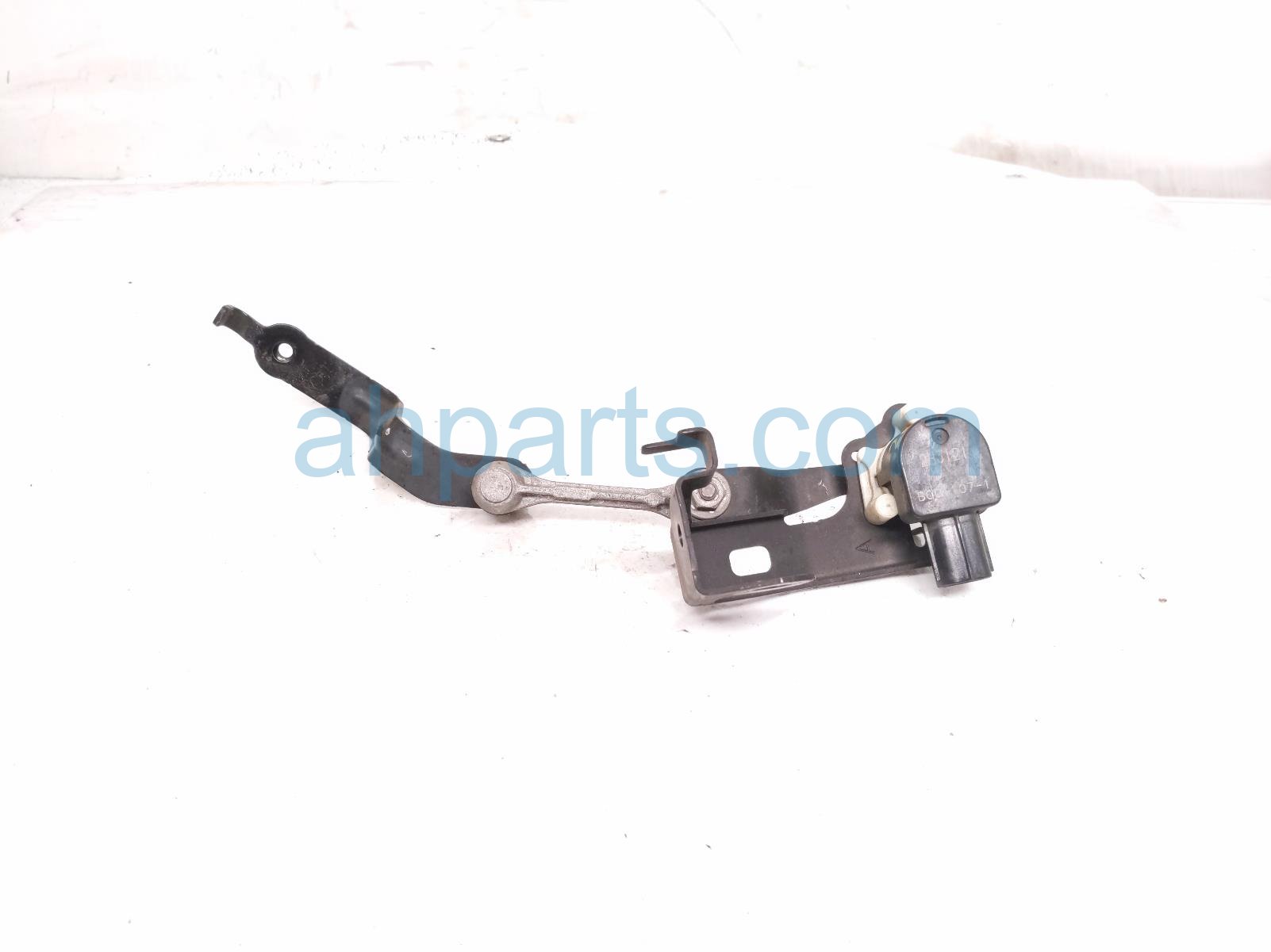 2023 Toyota Corollacs Headlight Level Sensor 89408 47020 Replacement 2023 Toyota Corollacs Headlight Level Sensor 89408 47020 Replacement thumbnail