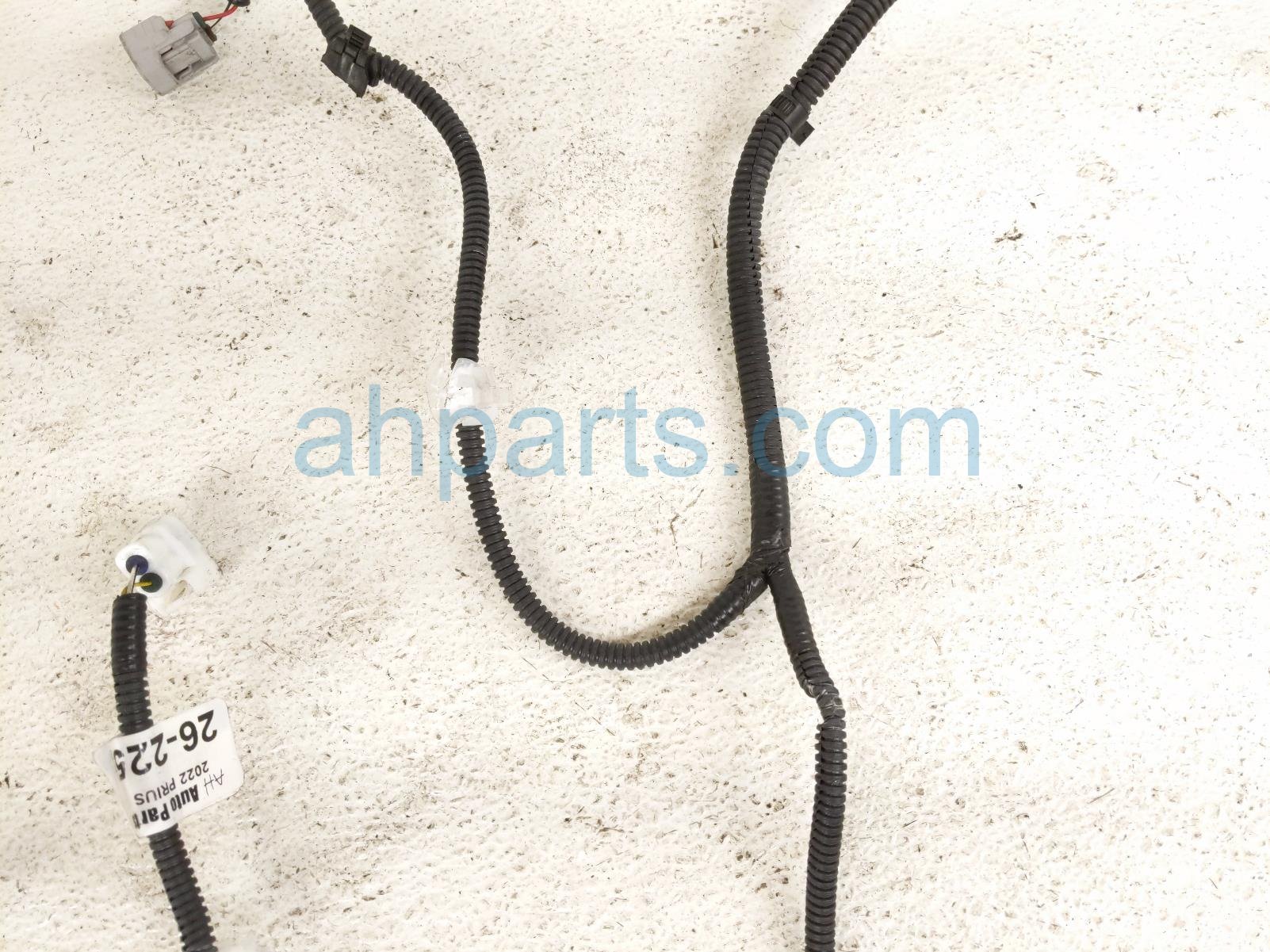 2022 Toyota Prius Parking Aid System Wiring Harness 82183 47050 Replacement 2022 Toyota Prius Parking Aid System Wiring Harness 82183 47050 Replacement thumbnail