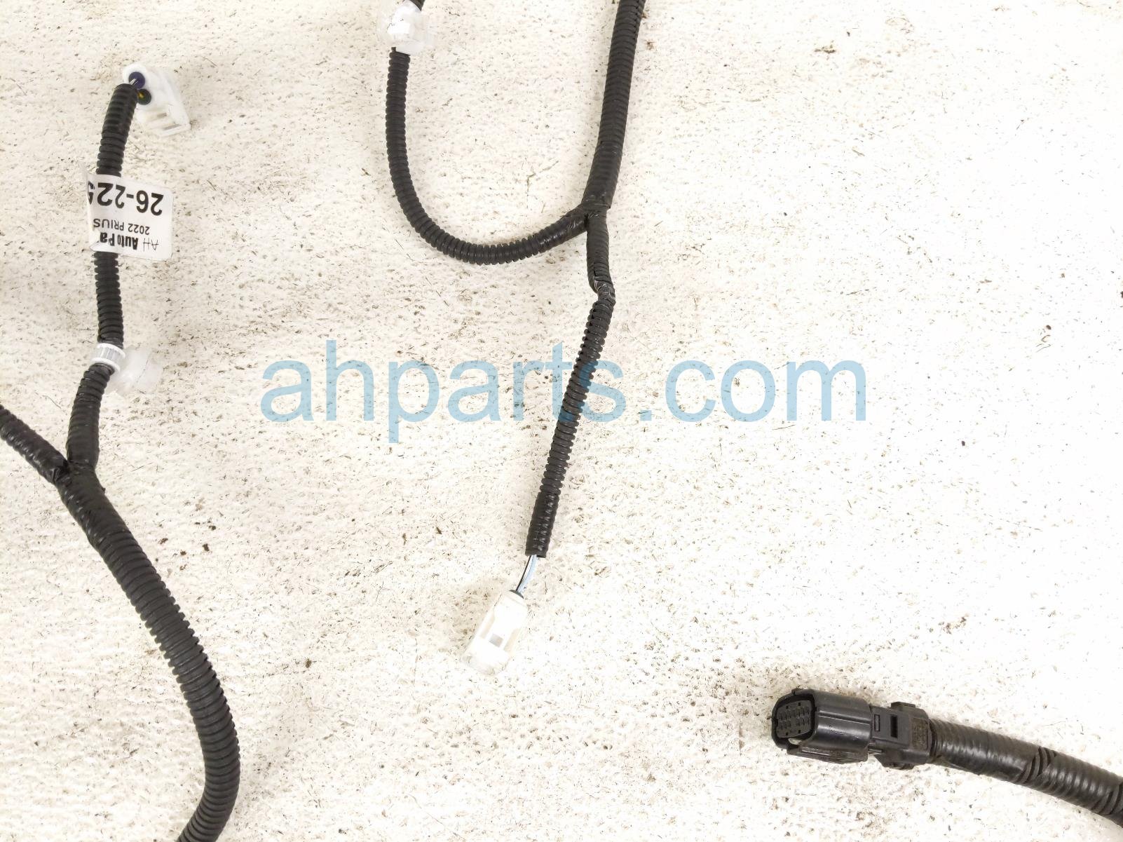 2022 Toyota Prius Parking Aid System Wiring Harness 82183 47050 Replacement 2022 Toyota Prius Parking Aid System Wiring Harness 82183 47050 Replacement thumbnail