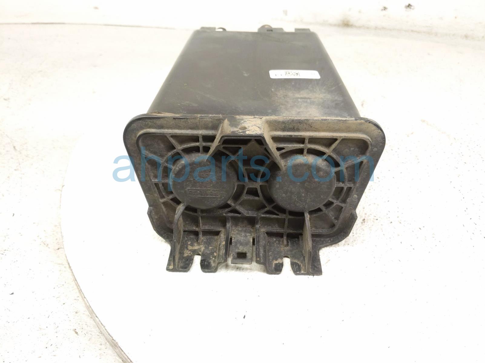 2020 Ford Explorer Fuel Vapor Charcoal Canister 3.0l L1MZ 9D653 E Replacement 2020 Ford Explorer Fuel Vapor Charcoal Canister 3.0l L1MZ 9D653 E Replacement thumbnail