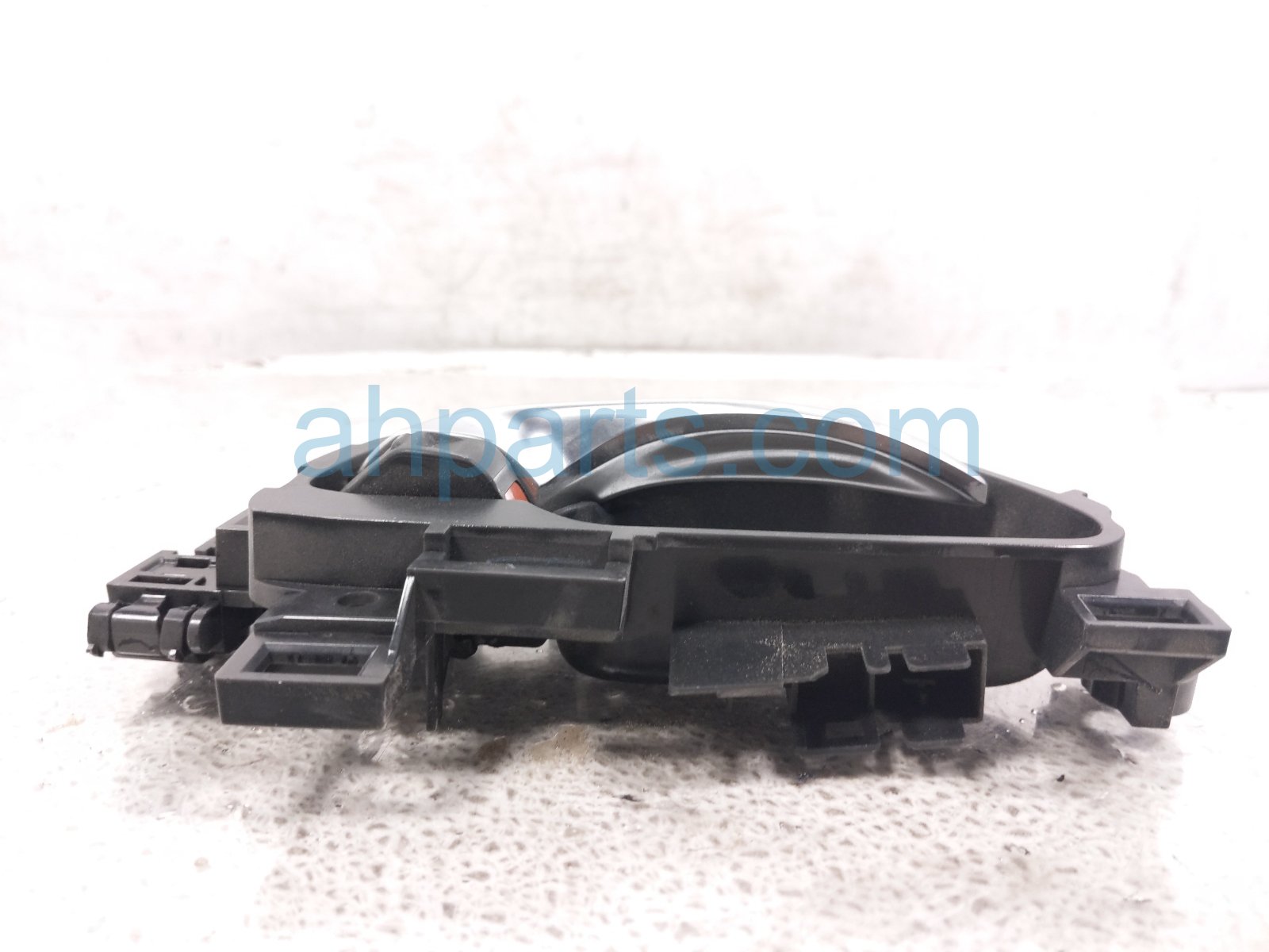 2023 Honda HR V Inside / Rear Passenger Interior Door Handle Black 72120 3W0 A01ZA Replacement 2023 Honda HR V Inside / Rear Passenger Interior Door Handle Black 72120 3W0 A01ZA Replacement thumbnail