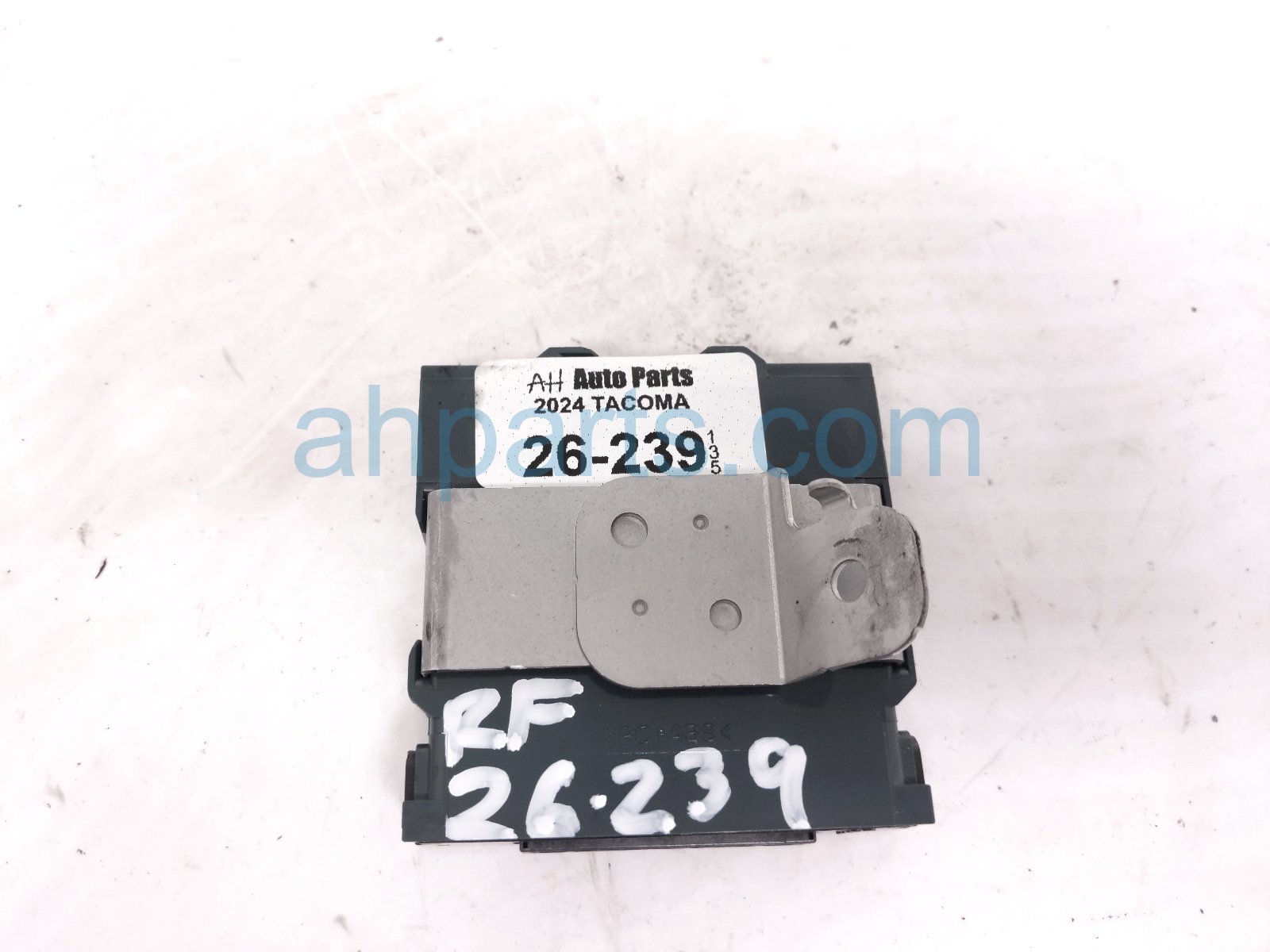 2024 Toyota Tacoma Front Passenger Clearance Sonar Ctrl Module 89340 04050 Replacement 2024 Toyota Tacoma Front Passenger Clearance Sonar Ctrl Module 89340 04050 Replacement thumbnail