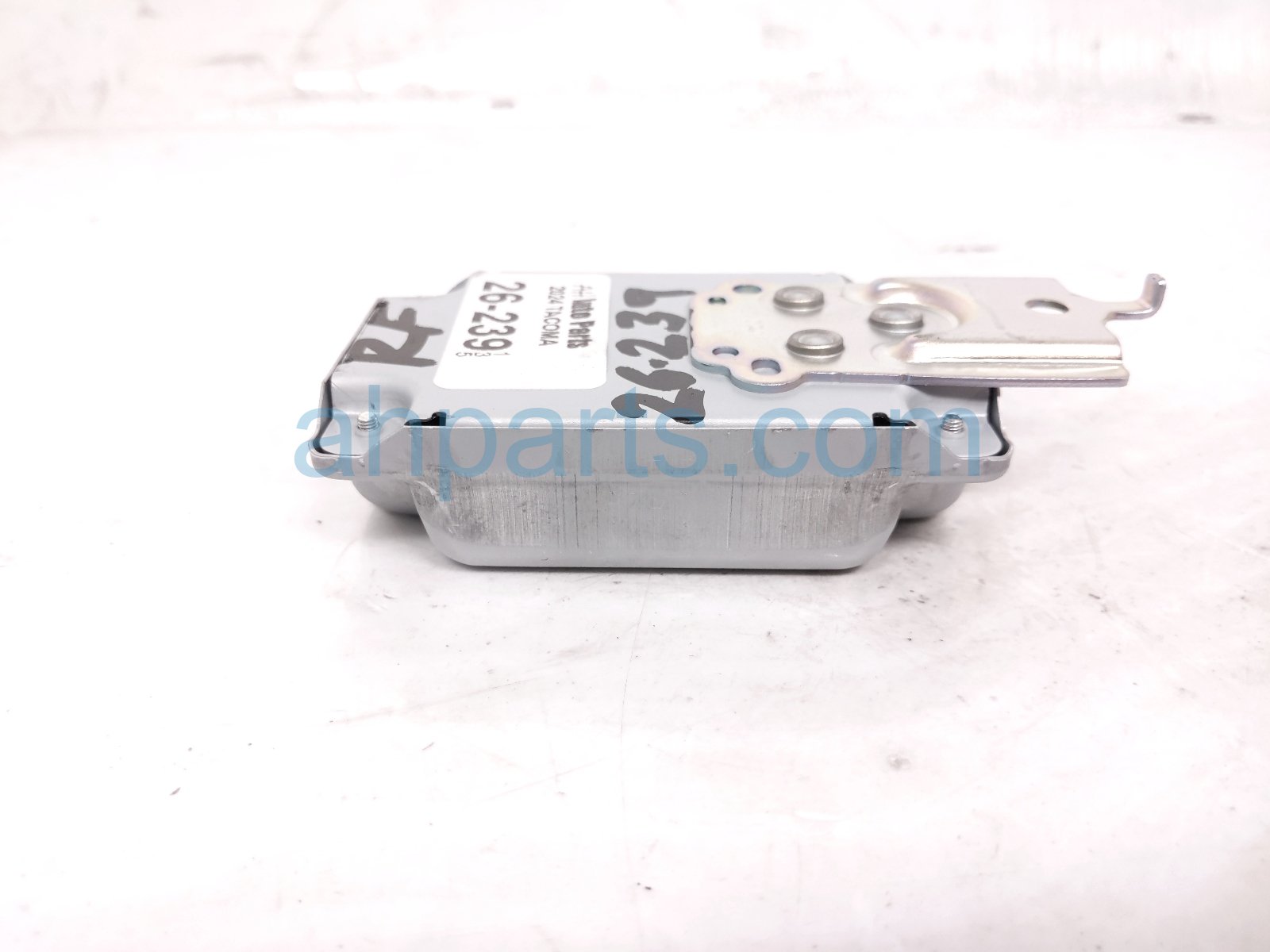 2024 Toyota Tacoma Stereo Component Equalizer 86240 AK010 Replacement 2024 Toyota Tacoma Stereo Component Equalizer 86240 AK010 Replacement thumbnail