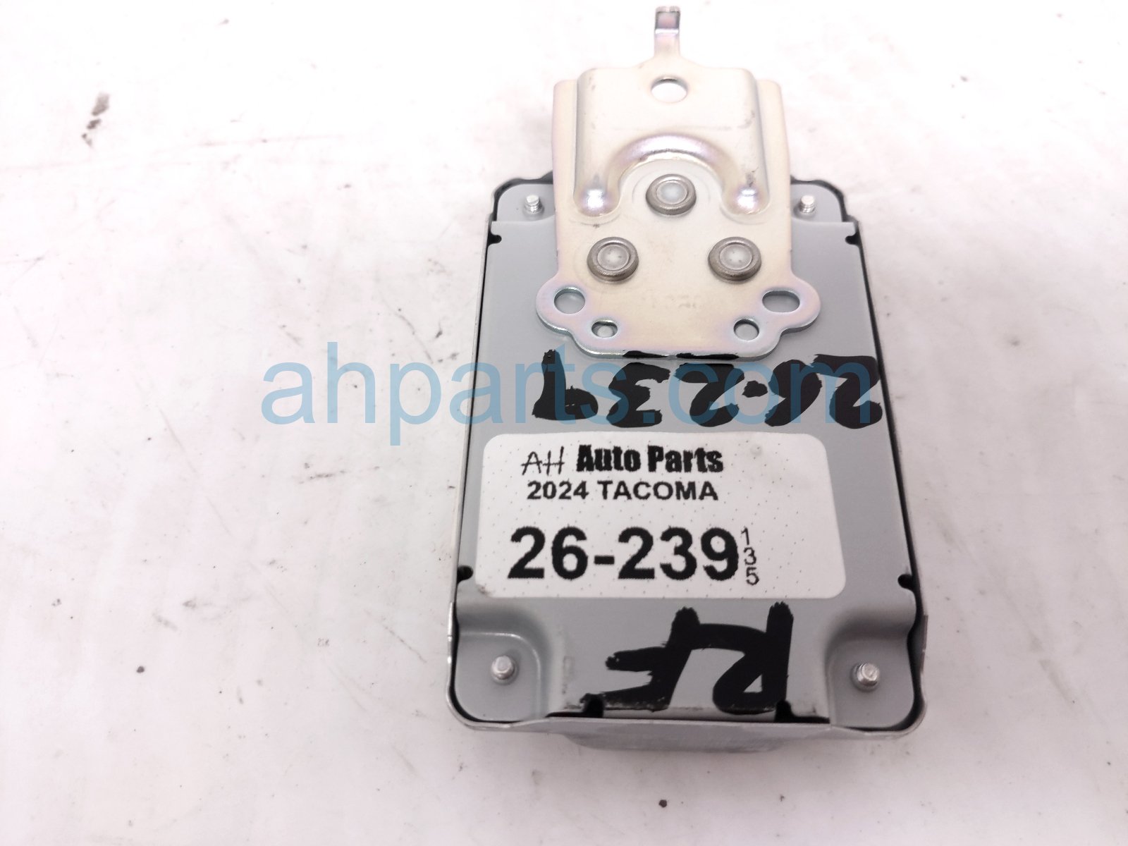 2024 Toyota Tacoma Stereo Component Equalizer 86240 AK010 Replacement 2024 Toyota Tacoma Stereo Component Equalizer 86240 AK010 Replacement thumbnail