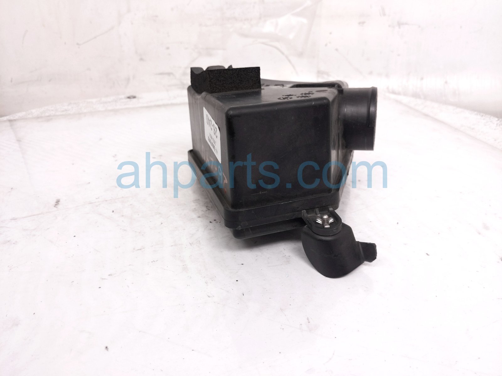 2023 Acura MDX Intake Air Cleaner Resonator Chamber 3.5l 17230 61A A00 Replacement 2023 Acura MDX Intake Air Cleaner Resonator Chamber 3.5l 17230 61A A00 Replacement thumbnail