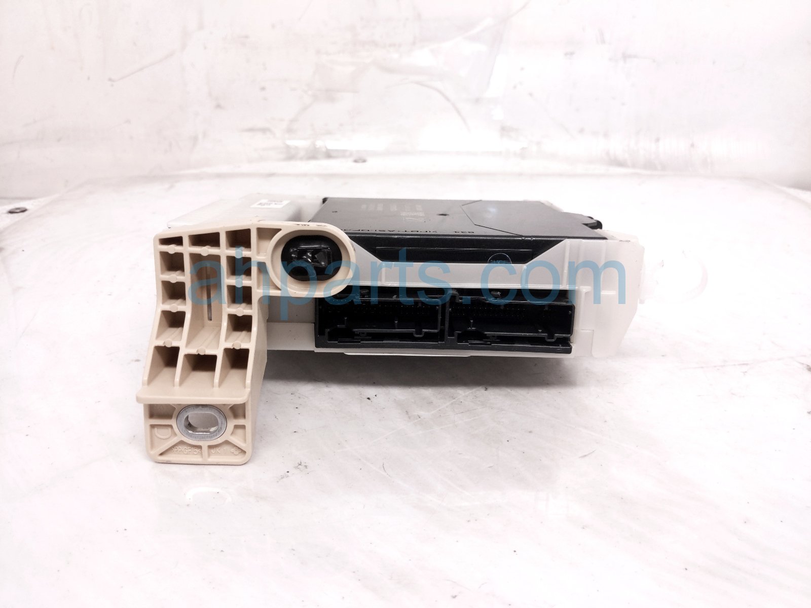 2024 Toyota Tacoma Body Control Module Front Passenger 89221 AK010 Replacement 2024 Toyota Tacoma Body Control Module Front Passenger 89221 AK010 Replacement thumbnail