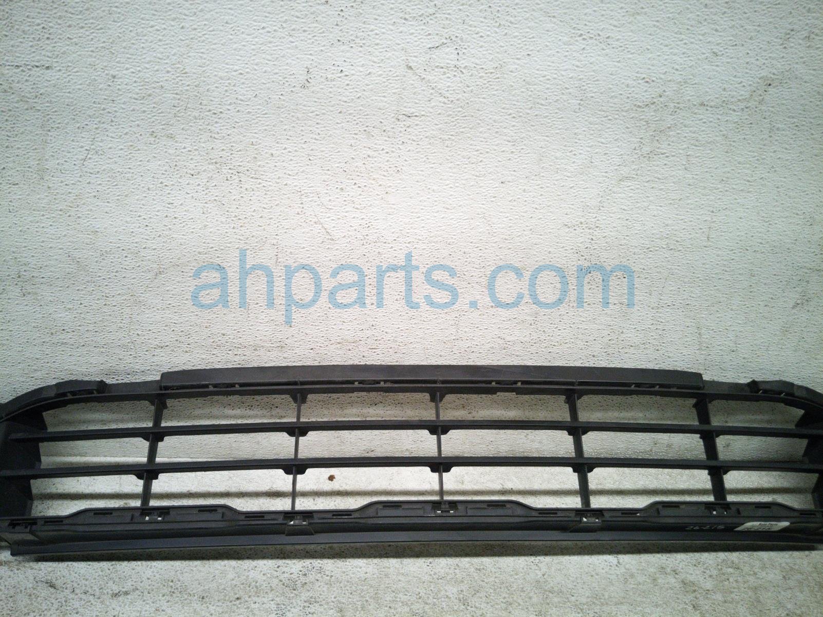 2021 Nissan Rogue Front Lower Bumper Grille 62254 6RA0A Replacement 2021 Nissan Rogue Front Lower Bumper Grille 62254 6RA0A Replacement thumbnail
