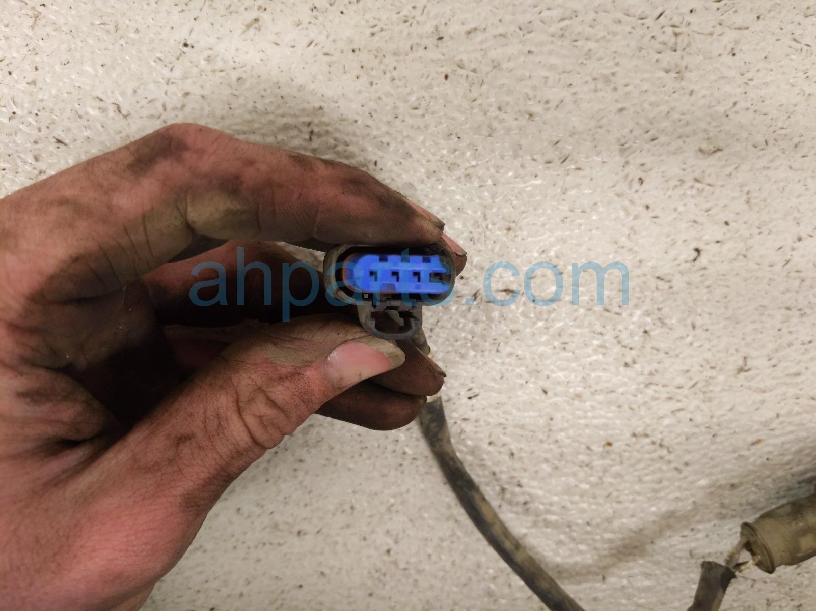 2020 Ford Explorer Passenger Oxygen Sensor 3.0l L1MZ 9G444 B Replacement 2020 Ford Explorer Passenger Oxygen Sensor 3.0l L1MZ 9G444 B Replacement thumbnail