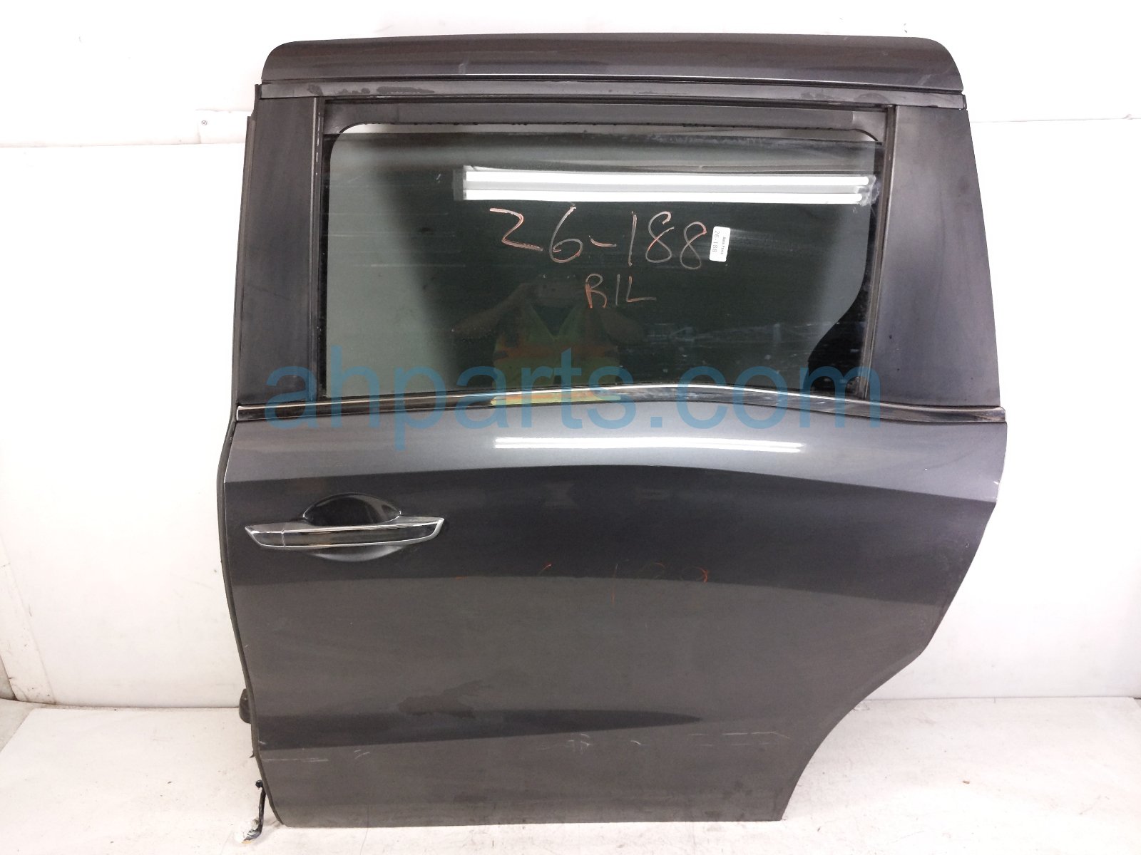 $795 Honda RR/LH DOOR - GREY - NO INSIDE TRIM