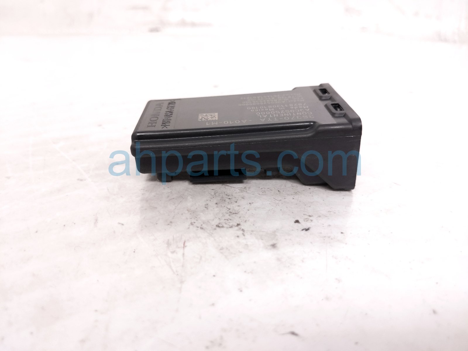 2023 Acura MDX Two Way Transceiver Module Xcvr 38370 TYA A01 Replacement 2023 Acura MDX Two Way Transceiver Module Xcvr 38370 TYA A01 Replacement thumbnail