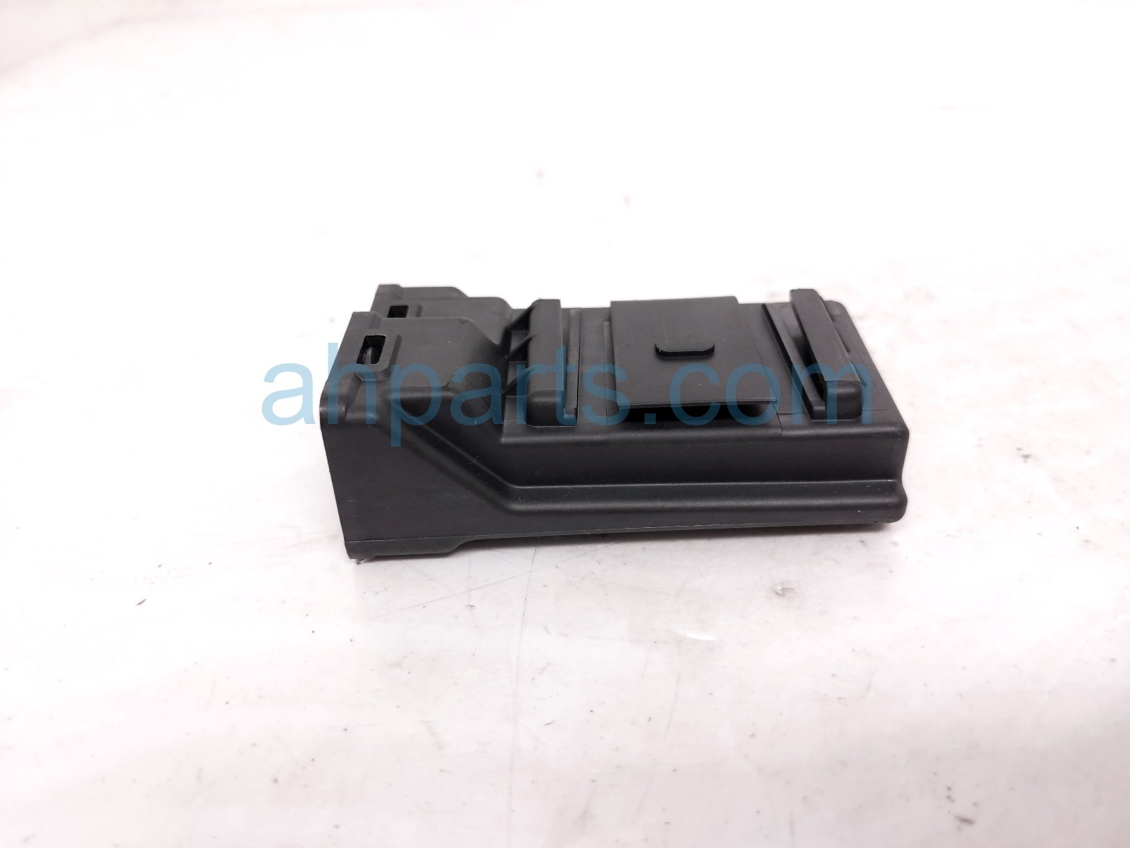 2023 Acura MDX Two Way Transceiver Module Xcvr 38370 TYA A01 Replacement 2023 Acura MDX Two Way Transceiver Module Xcvr 38370 TYA A01 Replacement thumbnail