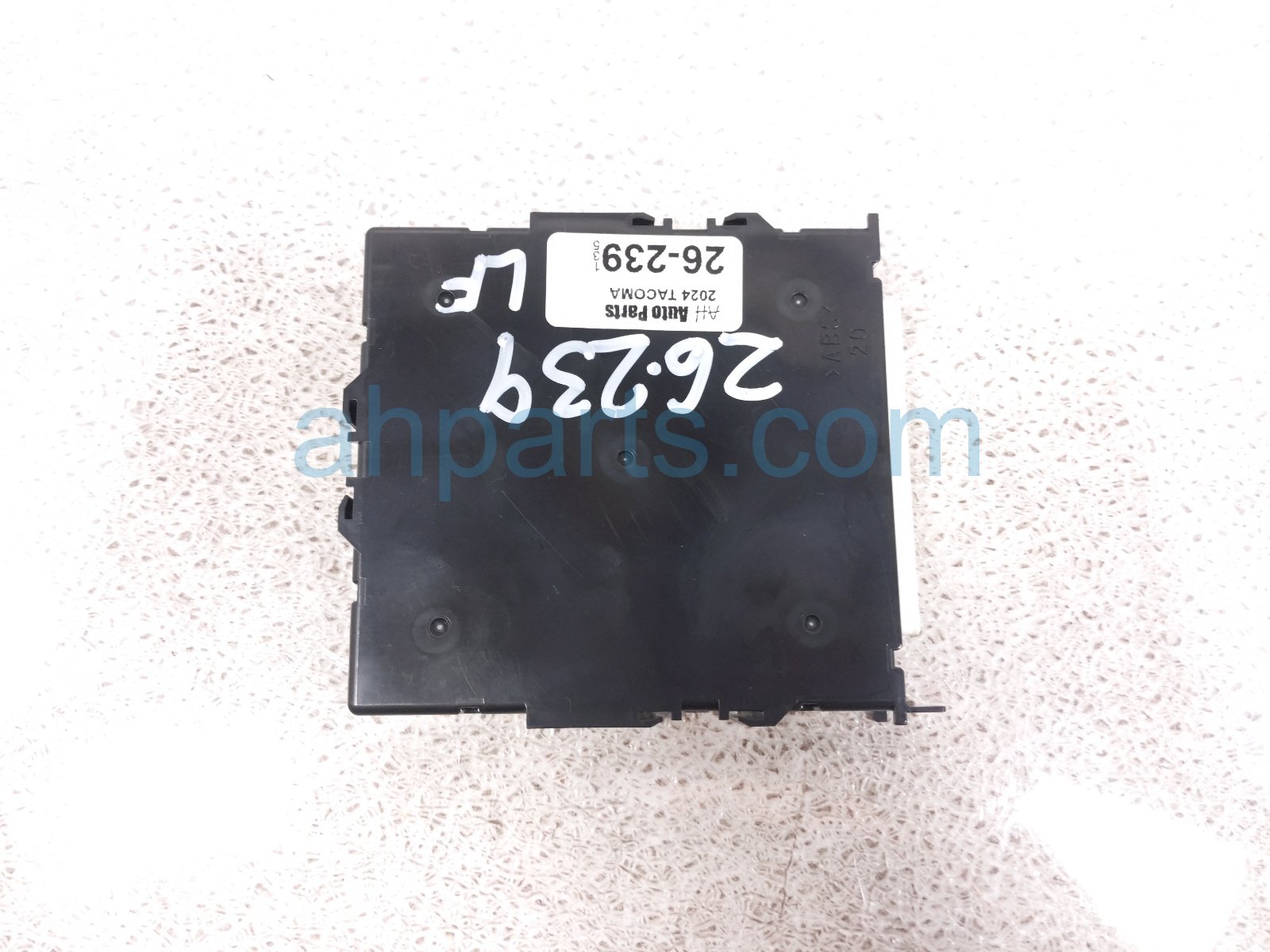 2024 Toyota Tacoma Smart Key Control Module Front Driver 89990 AK010 Replacement 2024 Toyota Tacoma Smart Key Control Module Front Driver 89990 AK010 Replacement thumbnail