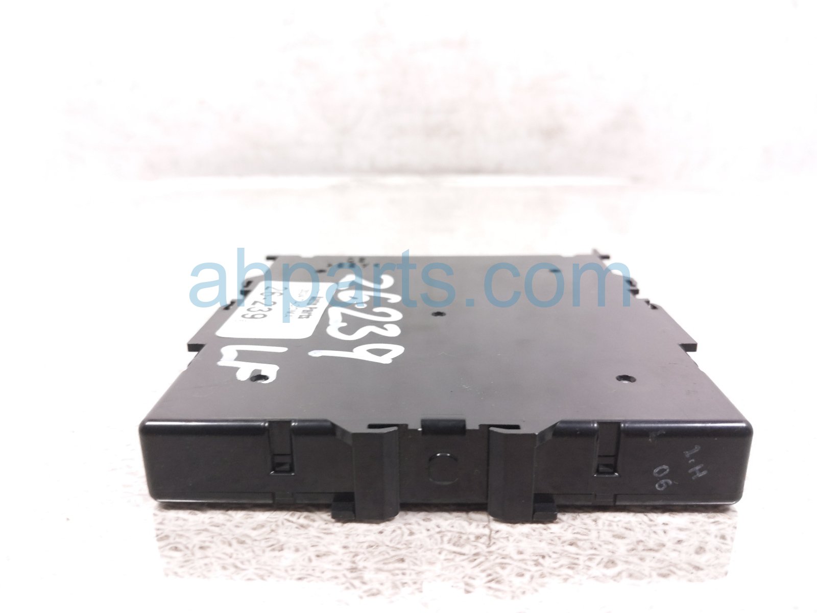 2024 Toyota Tacoma Smart Key Control Module Front Driver 89990 AK010 Replacement 2024 Toyota Tacoma Smart Key Control Module Front Driver 89990 AK010 Replacement thumbnail
