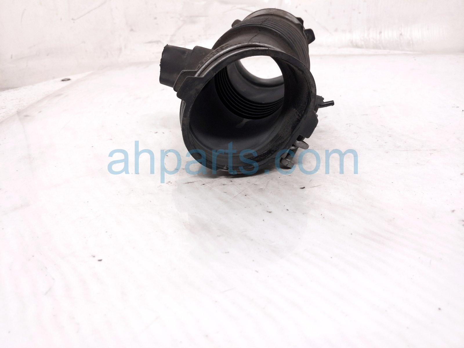 2020 Toyota Camry Intake Air Cleaner Air Flow Tube 2.5l 17881 F0011 Replacement 2020 Toyota Camry Intake Air Cleaner Air Flow Tube 2.5l 17881 F0011 Replacement thumbnail