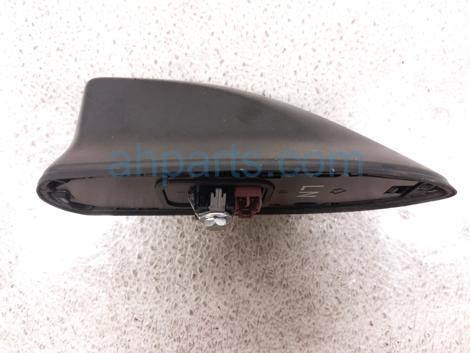 2022 Toyota Sienna Antenna Roof Mtd Shark Fin Grey 86760 04010 Replacement 2022 Toyota Sienna Antenna Roof Mtd Shark Fin Grey 86760 04010 Replacement thumbnail
