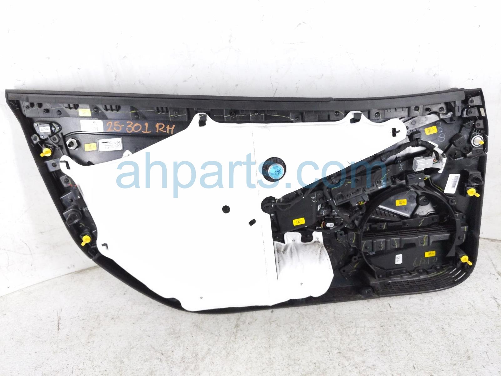 2024 Chevy Corvette Trim / Liner Front Passenger Interior Door Panel Black 85661615 Replacement 2024 Chevy Corvette Trim / Liner Front Passenger Interior Door Panel Black 85661615 Replacement thumbnail