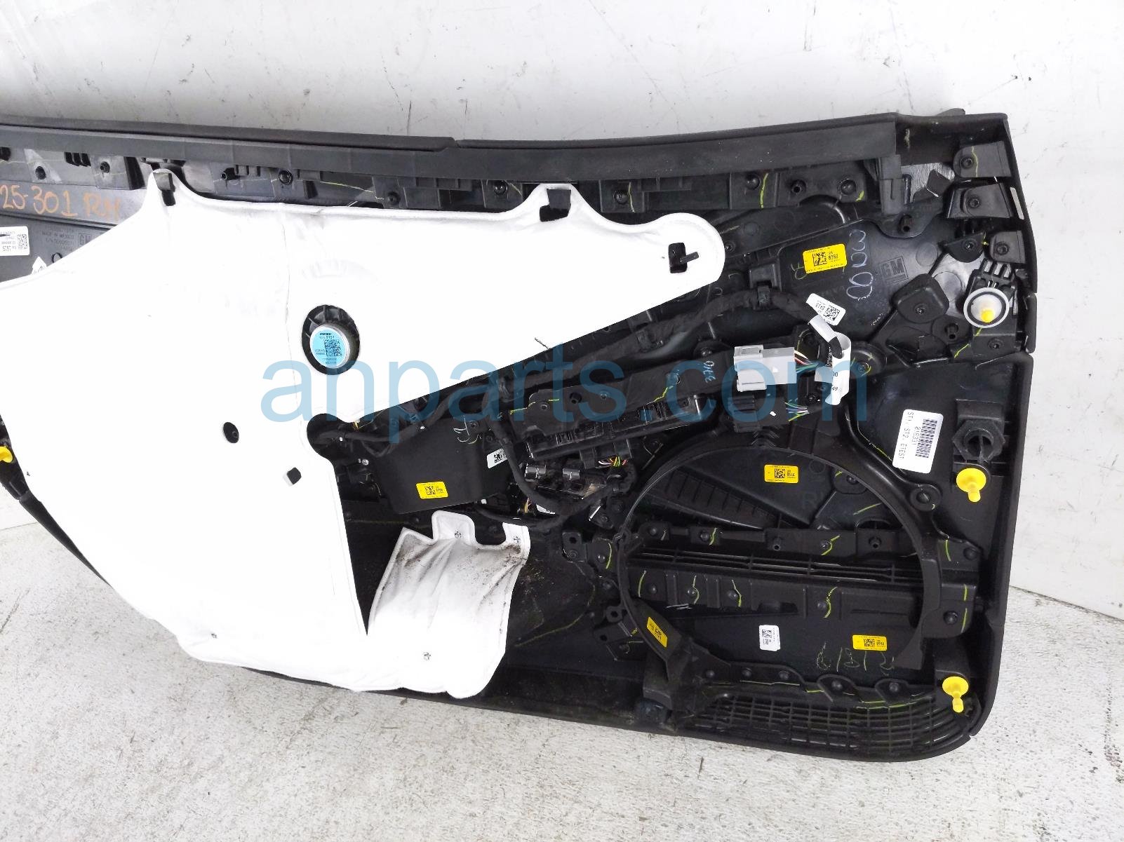 2024 Chevy Corvette Trim / Liner Front Passenger Interior Door Panel Black 85661615 Replacement 2024 Chevy Corvette Trim / Liner Front Passenger Interior Door Panel Black 85661615 Replacement thumbnail