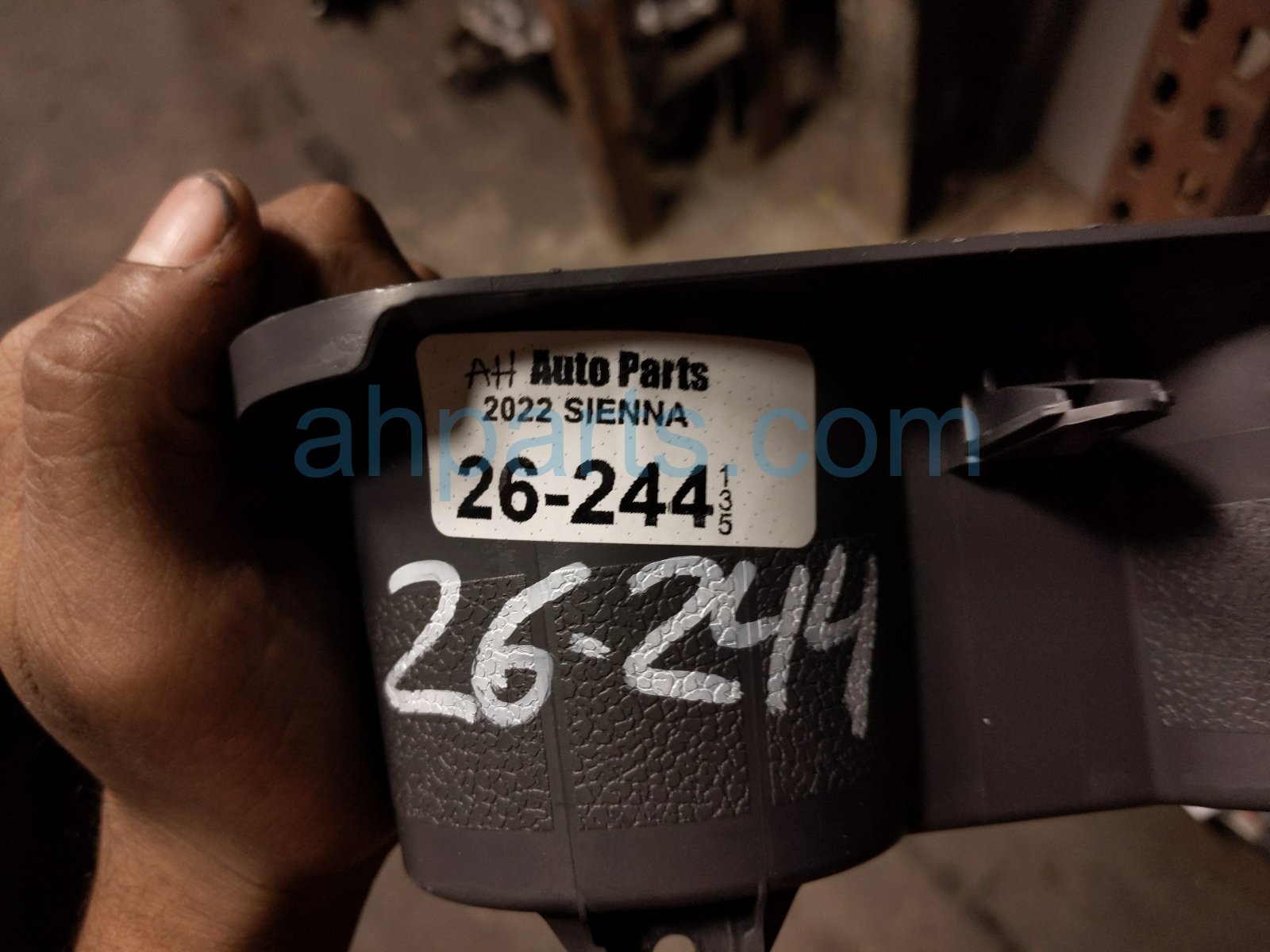 2022 Toyota Sienna Center Console Rear Cup Hld Grey 58925 08010 B0 Replacement 2022 Toyota Sienna Center Console Rear Cup Hld Grey 58925 08010 B0 Replacement thumbnail