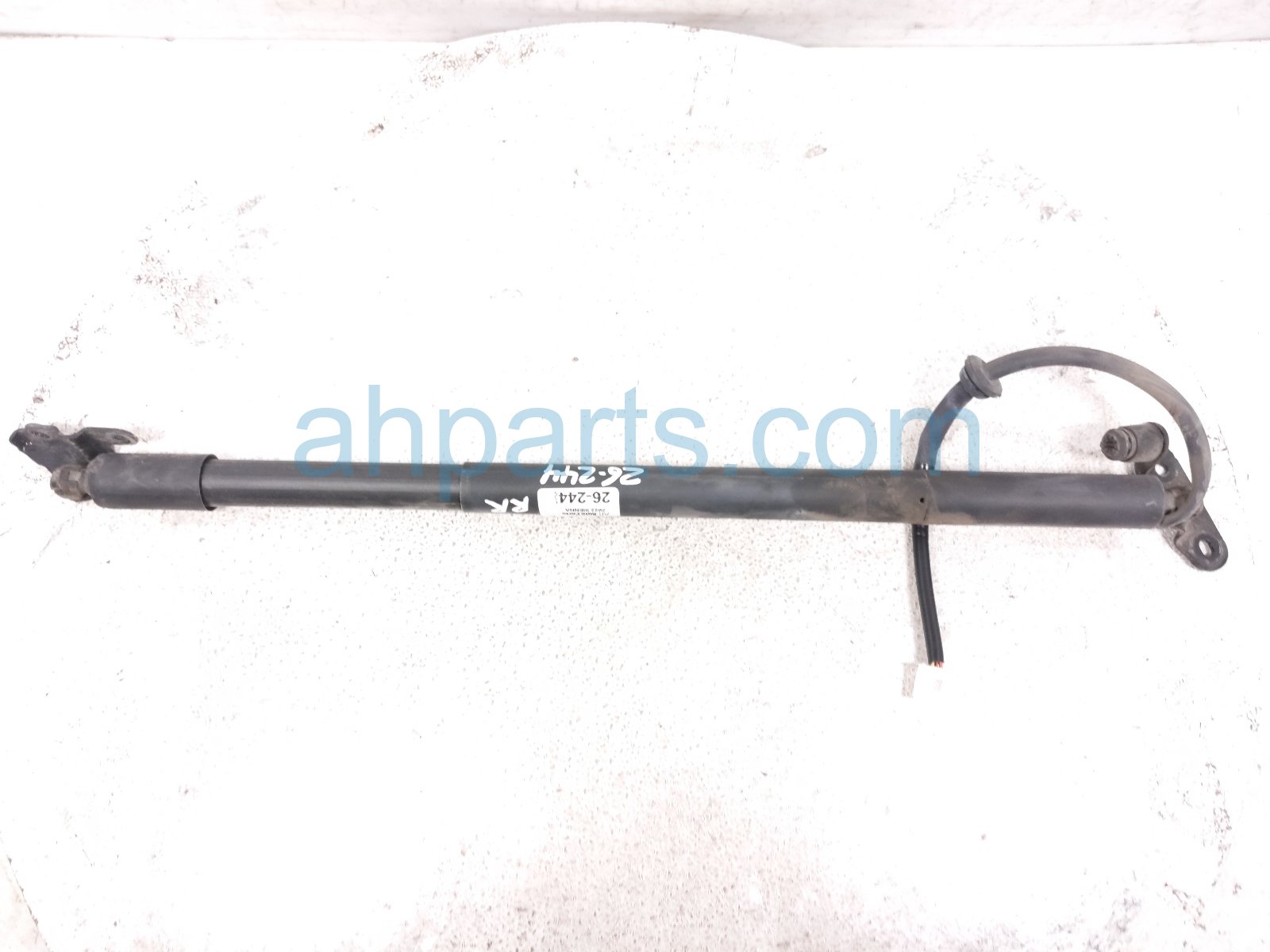 Toyota RH POWER LIFTGATE STRUT ACTUATOR Toyota RH POWER LIFTGATE STRUT ACTUATOR