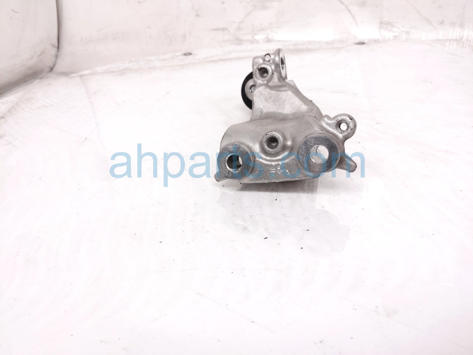 2023 Acura MDX Engine/motor Passenger Engine Mount Bracket 3.5l Awd 50620 TYA A01 Replacement 2023 Acura MDX Engine/motor Passenger Engine Mount Bracket 3.5l Awd 50620 TYA A01 Replacement thumbnail