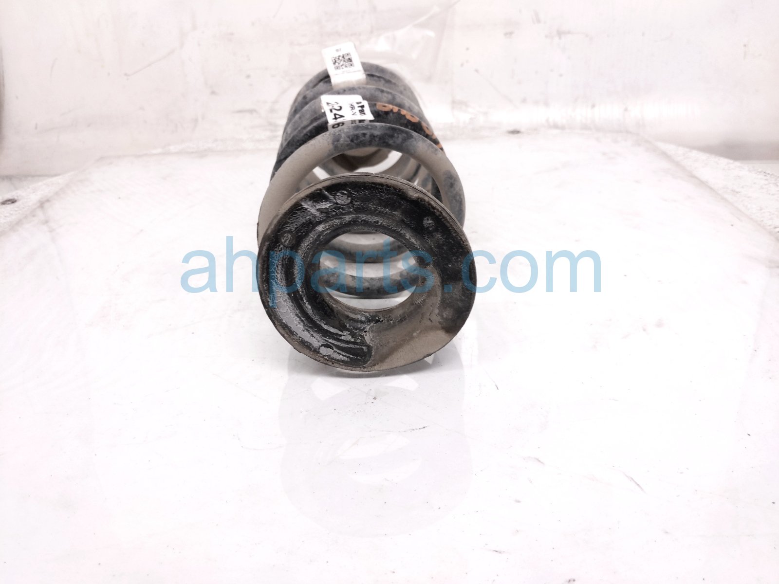 2023 Honda HR V Strut / / Shock Absorber Rear Passenger Coil Spring Sport 2.0l 52441 3W0 A01 Replacement 2023 Honda HR V Strut / / Shock Absorber Rear Passenger Coil Spring Sport 2.0l 52441 3W0 A01 Replacement thumbnail