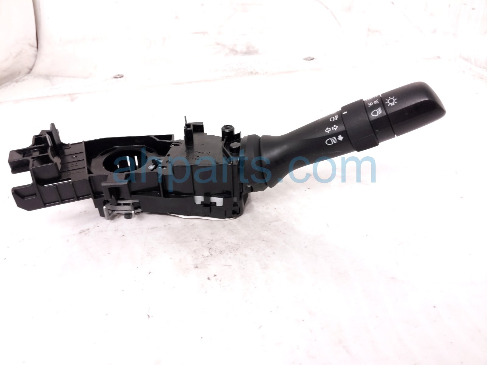 2025 Subaru Outback Legacy Combo Headlamp / Signal Column Switch 83115AL07B Replacement 2025 Subaru Outback Legacy Combo Headlamp / Signal Column Switch 83115AL07B Replacement thumbnail